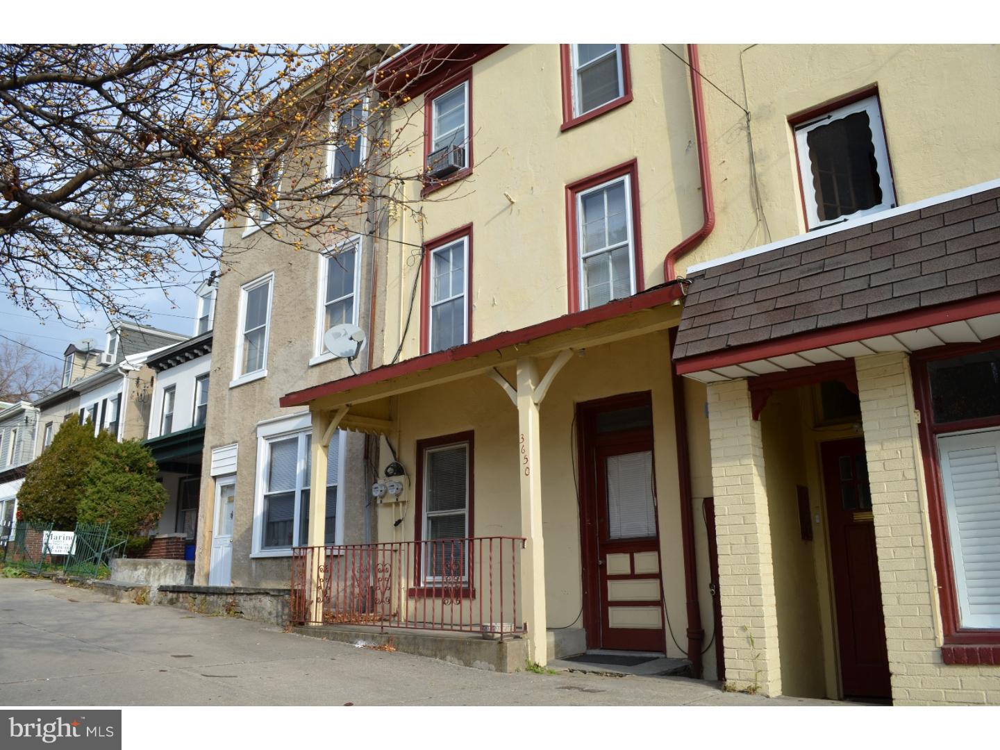 EAST FALLS - Residential Lease