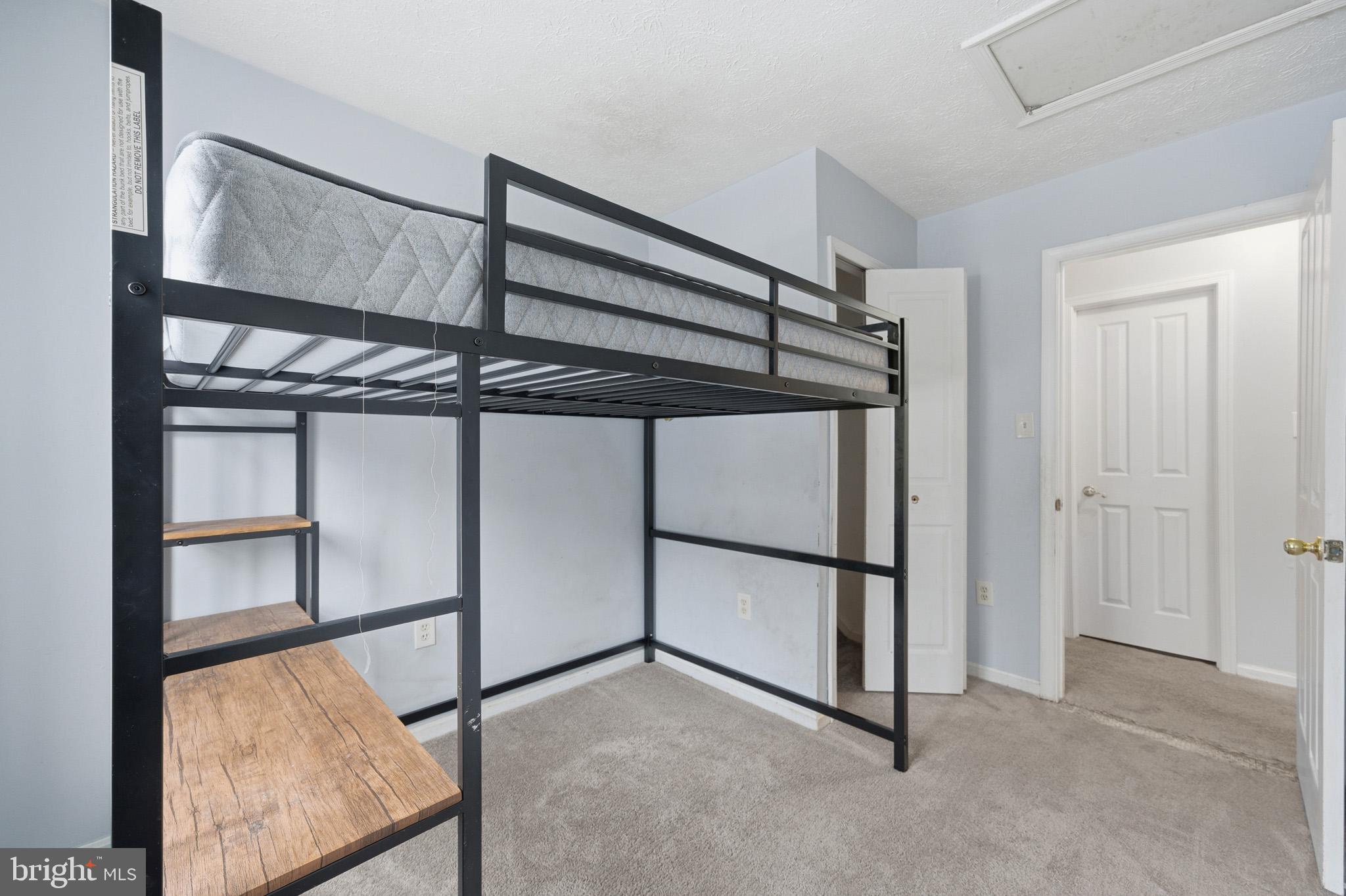 ESSEX SOUTH - Residential