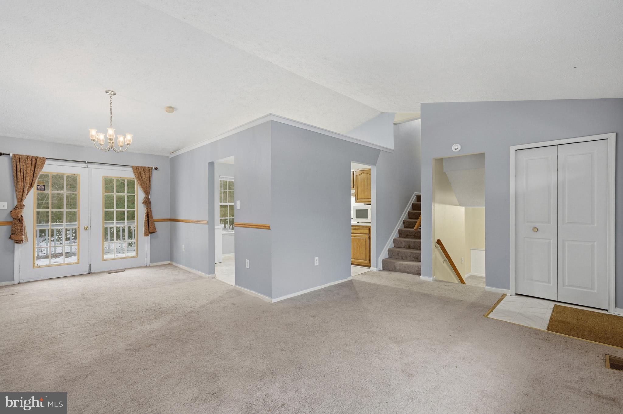 ESSEX SOUTH - Residential