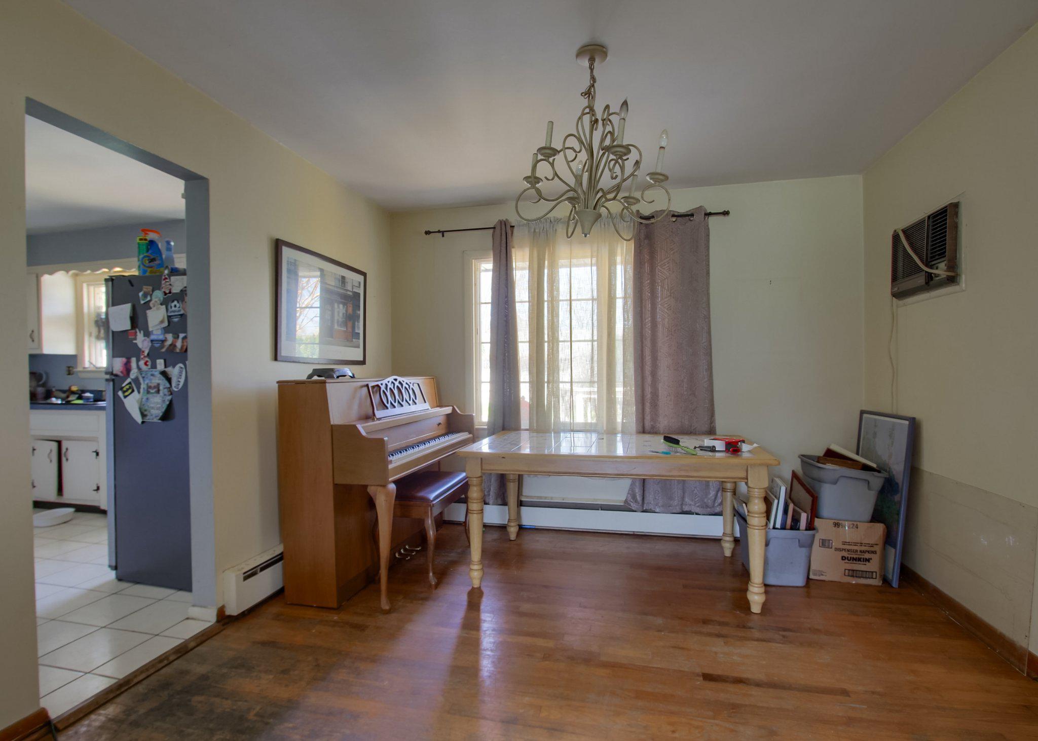 CEDAR CLIFF MANOR - Residential