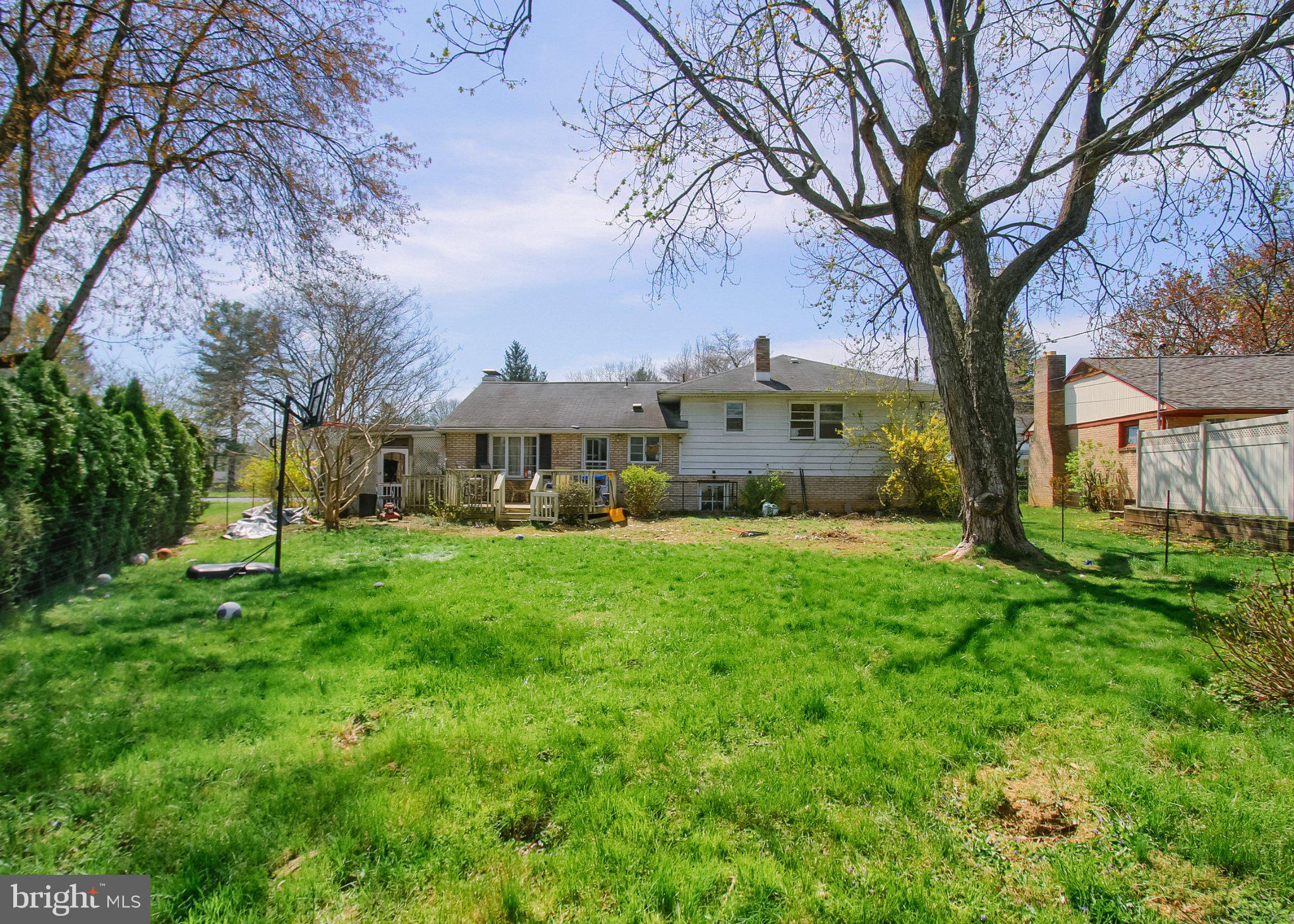 CEDAR CLIFF MANOR - Residential