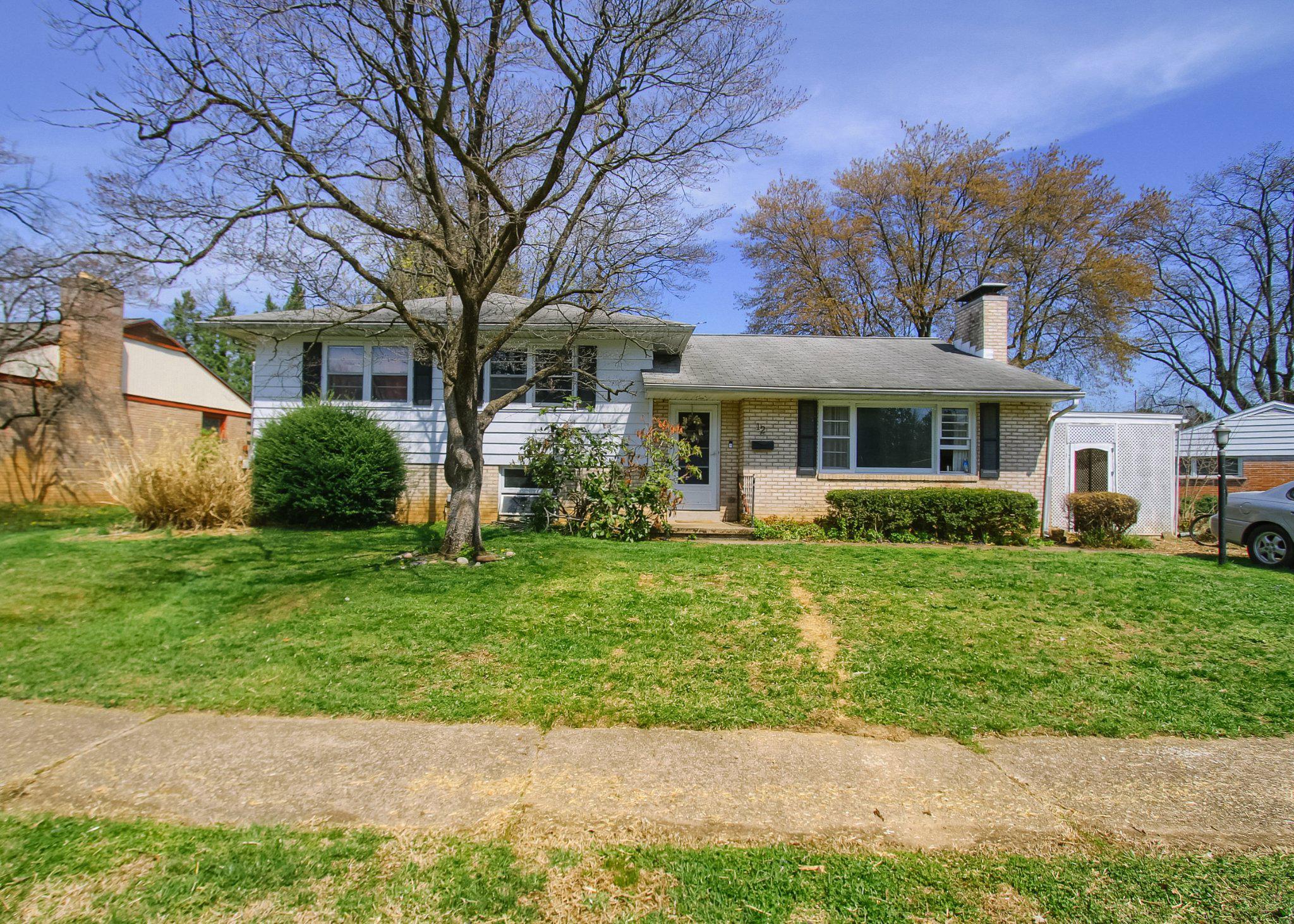 CEDAR CLIFF MANOR - Residential