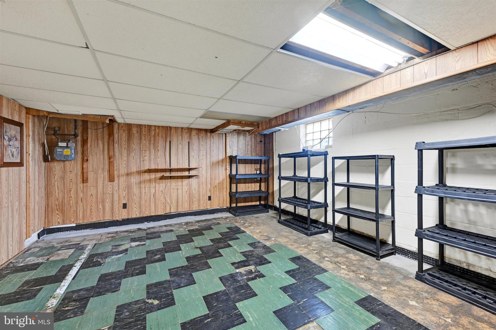 MIDDLESEX - Residential