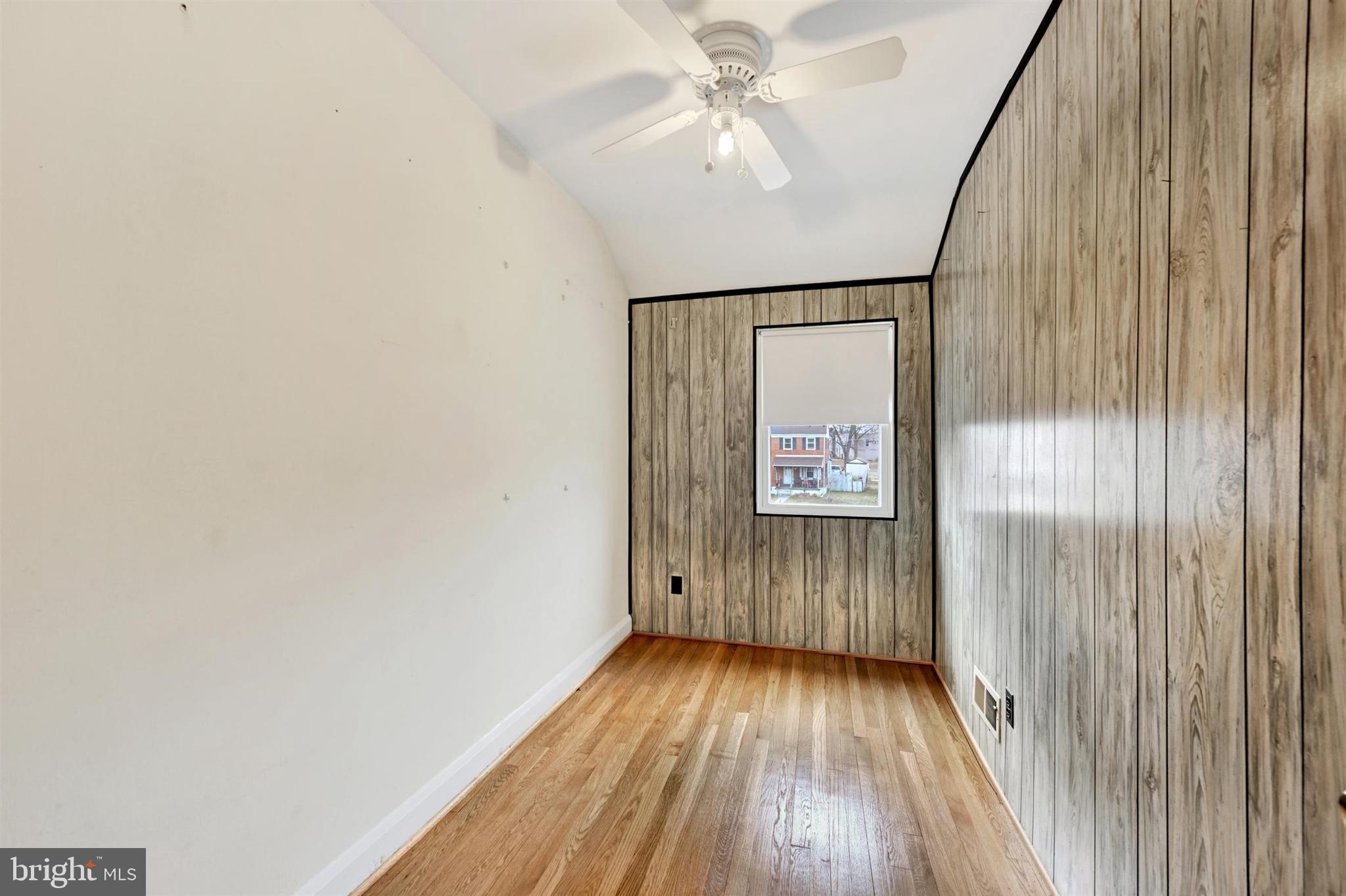 MIDDLESEX - Residential