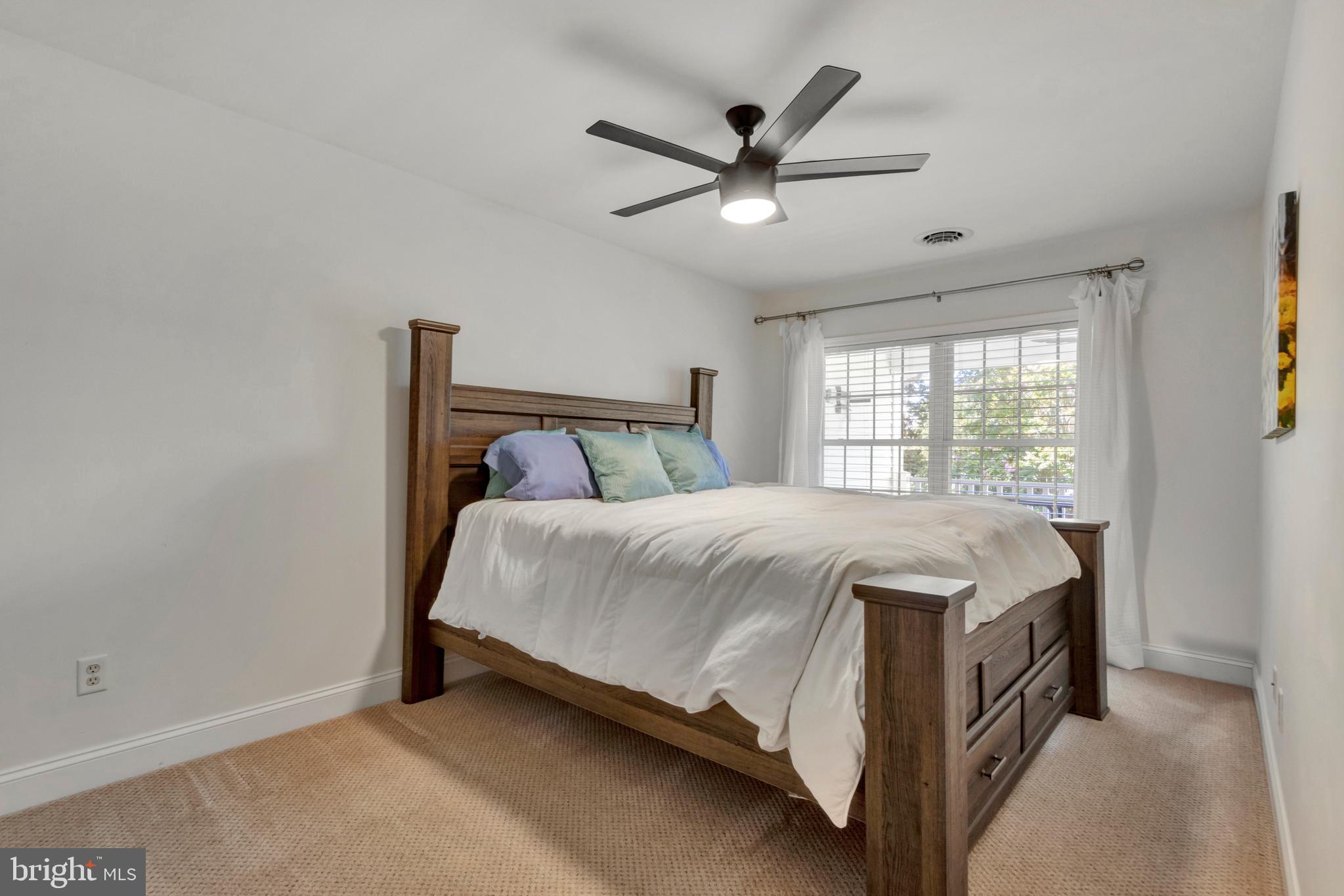 BAYWOOD - Residential