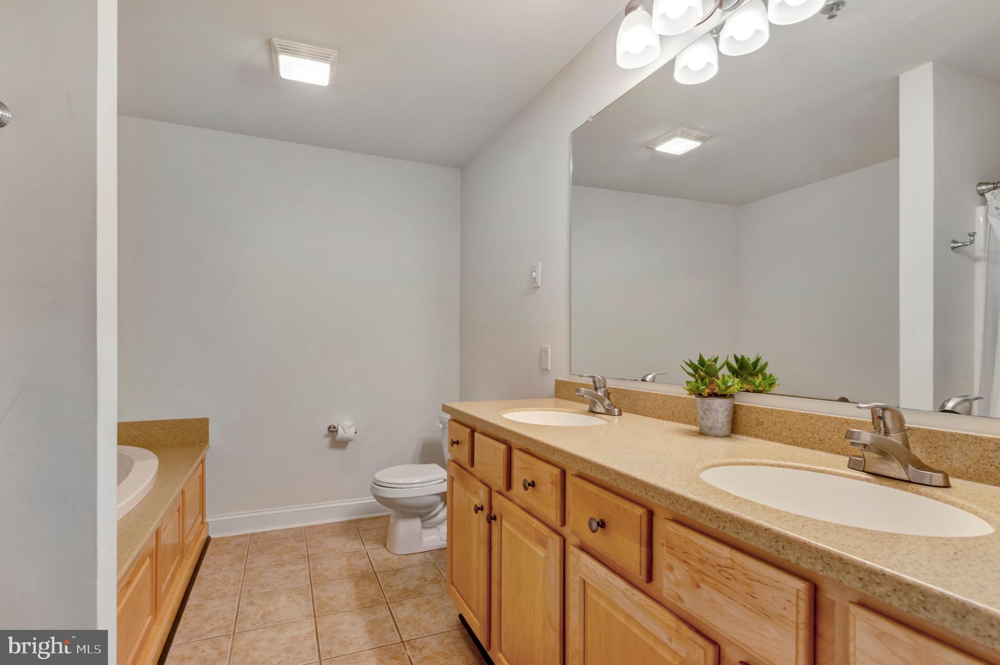 BAYWOOD - Residential