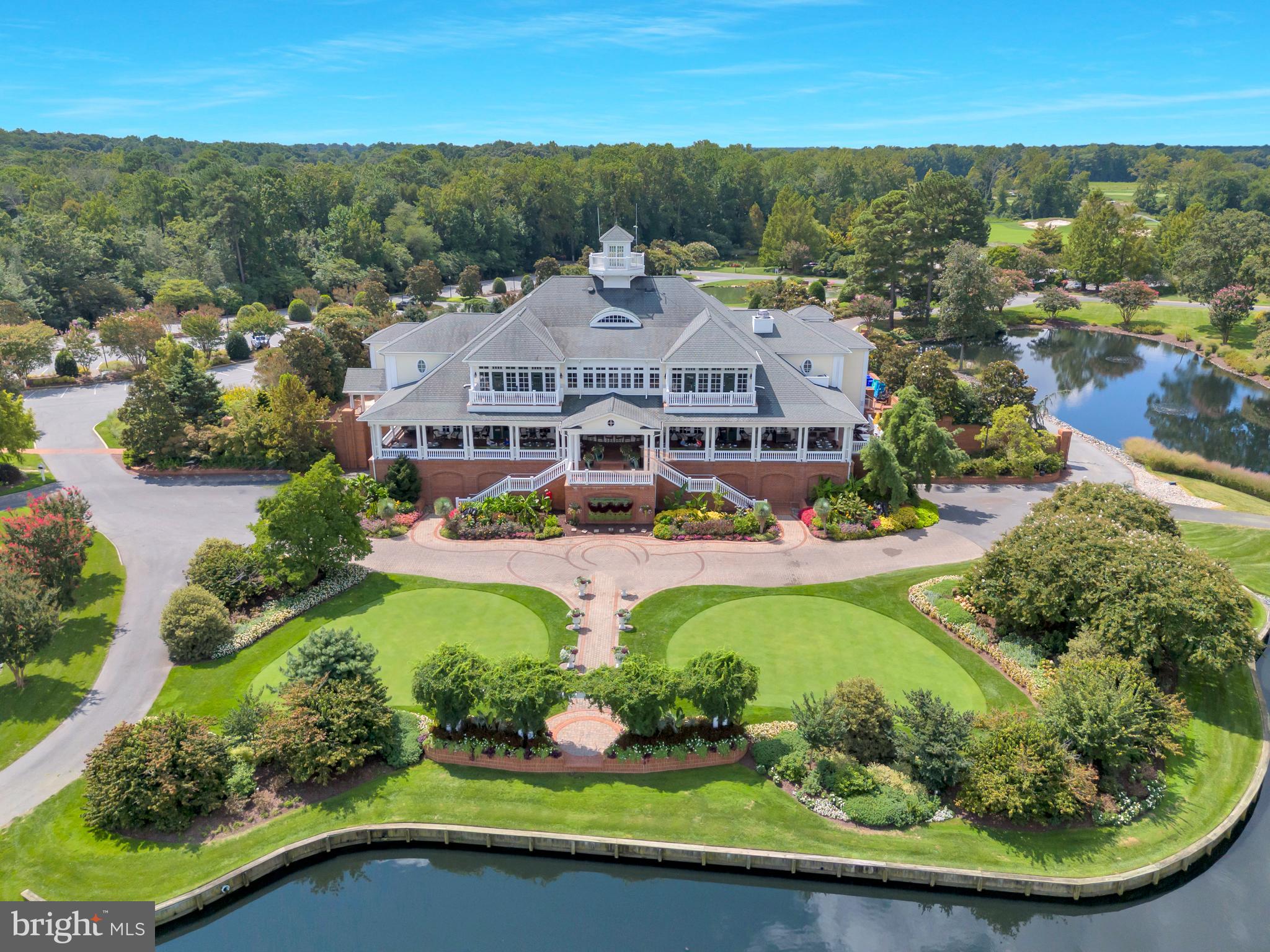 BAYWOOD - Residential