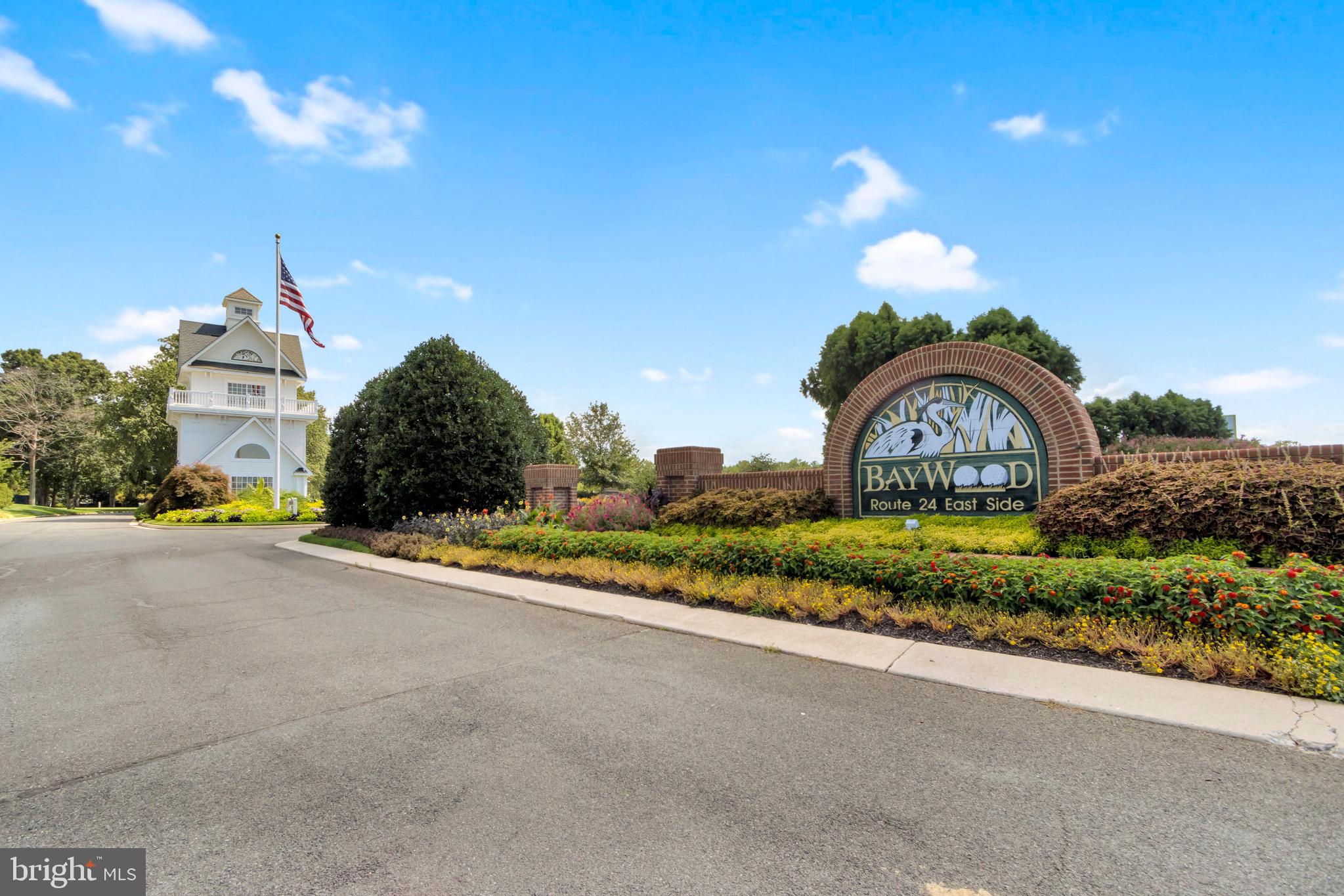 BAYWOOD - Residential