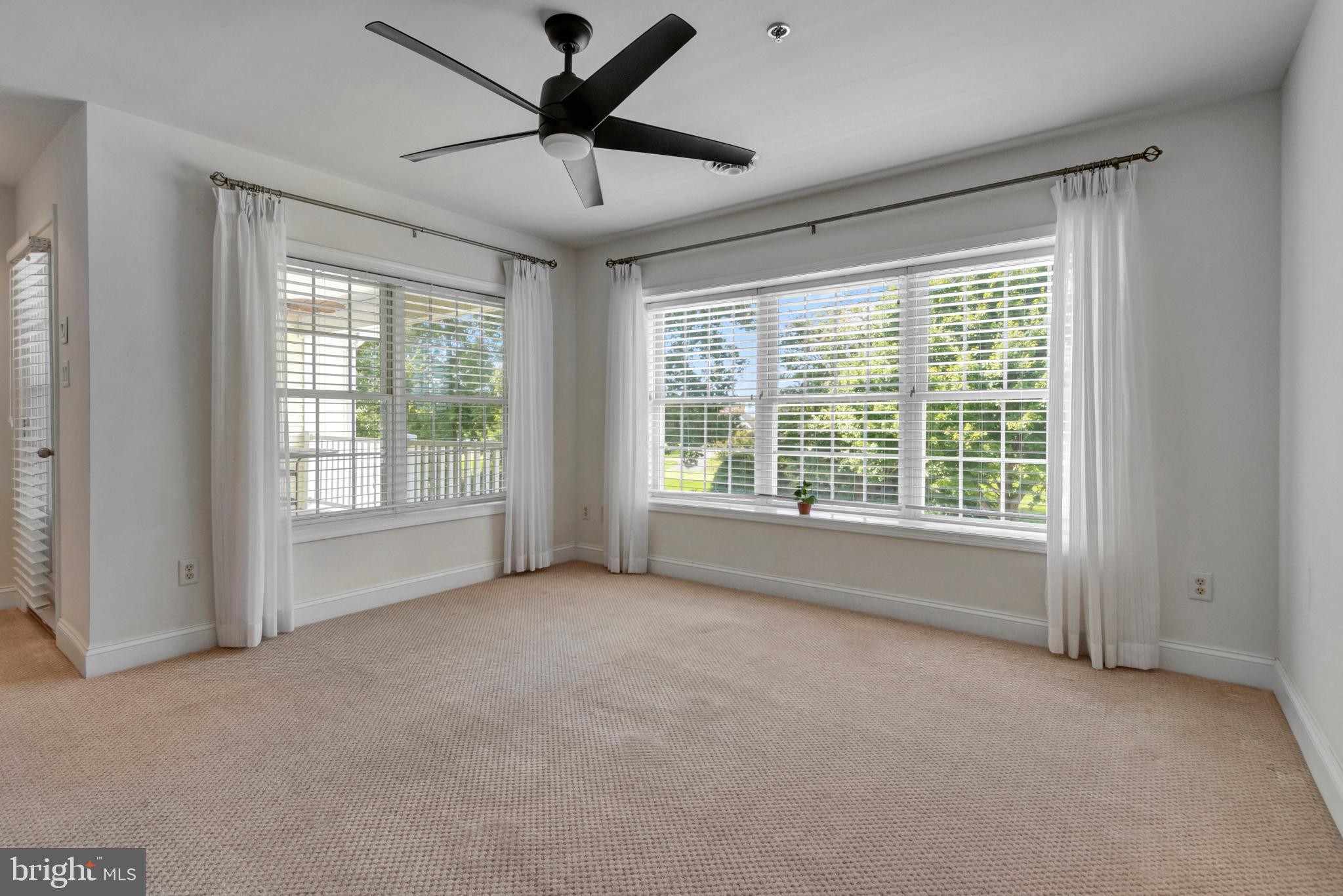 BAYWOOD - Residential