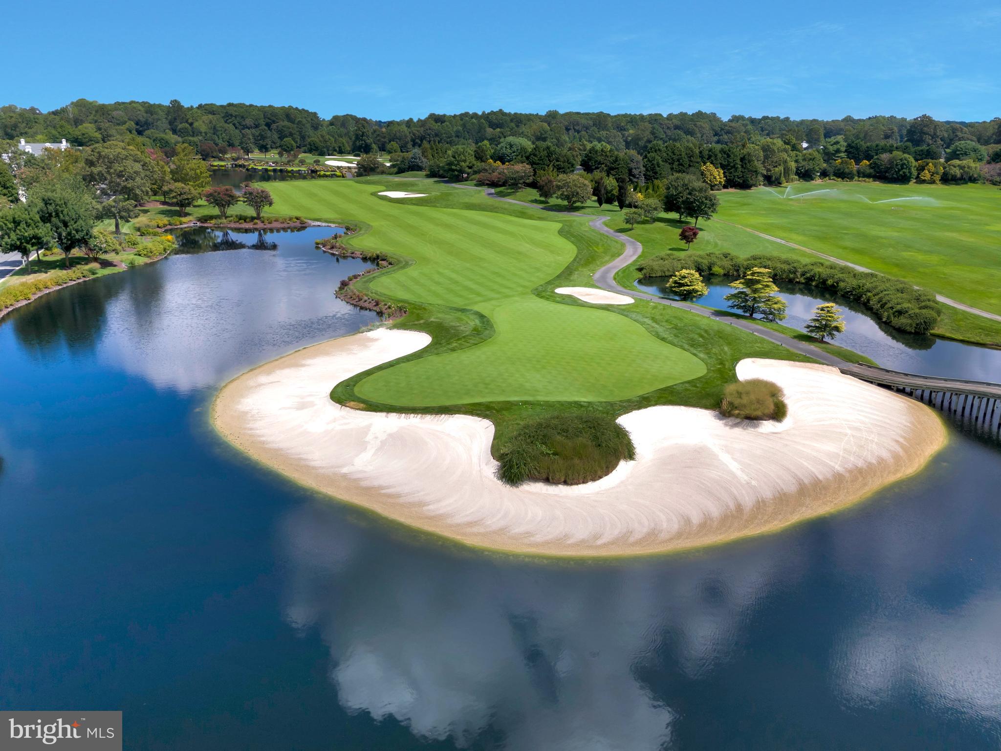 BAYWOOD - Residential