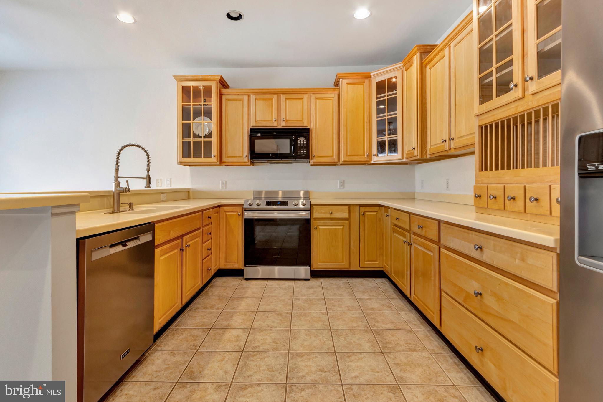 BAYWOOD - Residential