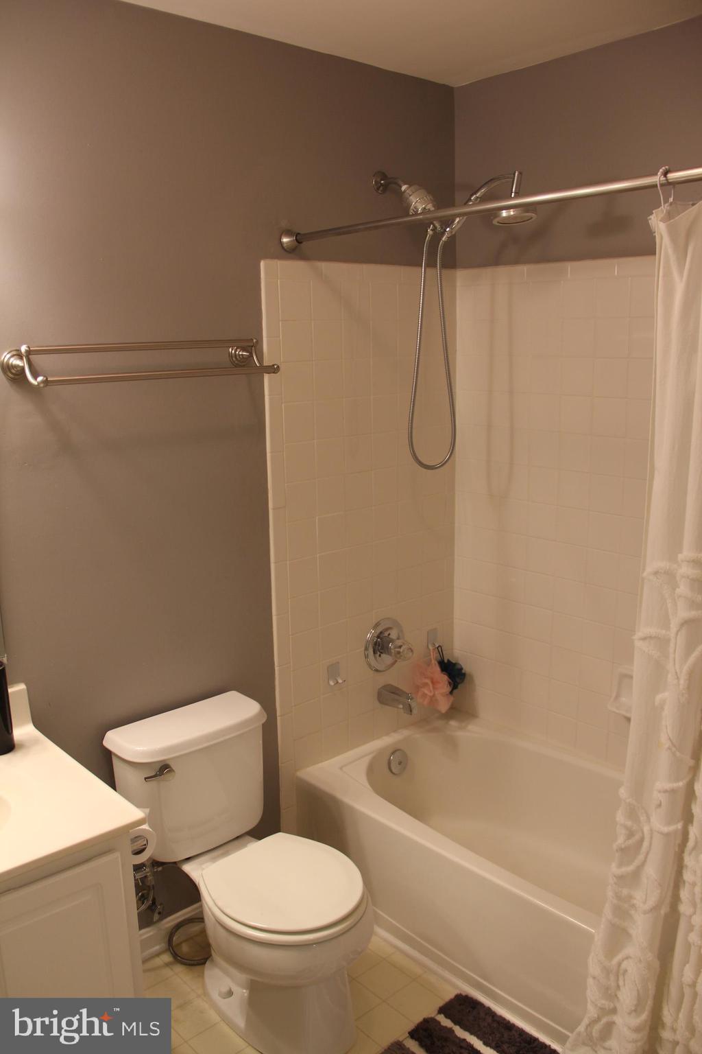 POTOMAC STATION - Residential