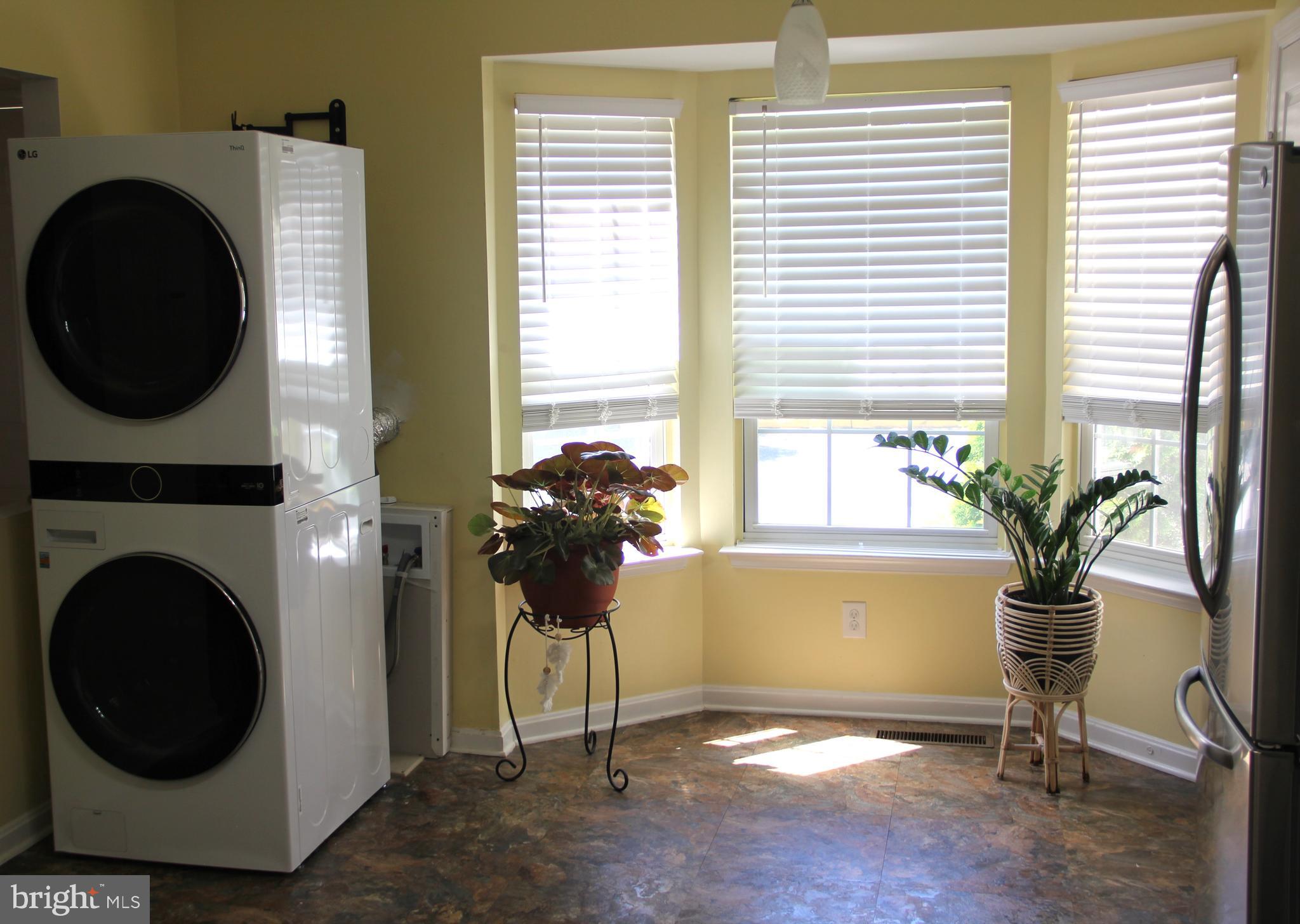 POTOMAC STATION - Residential