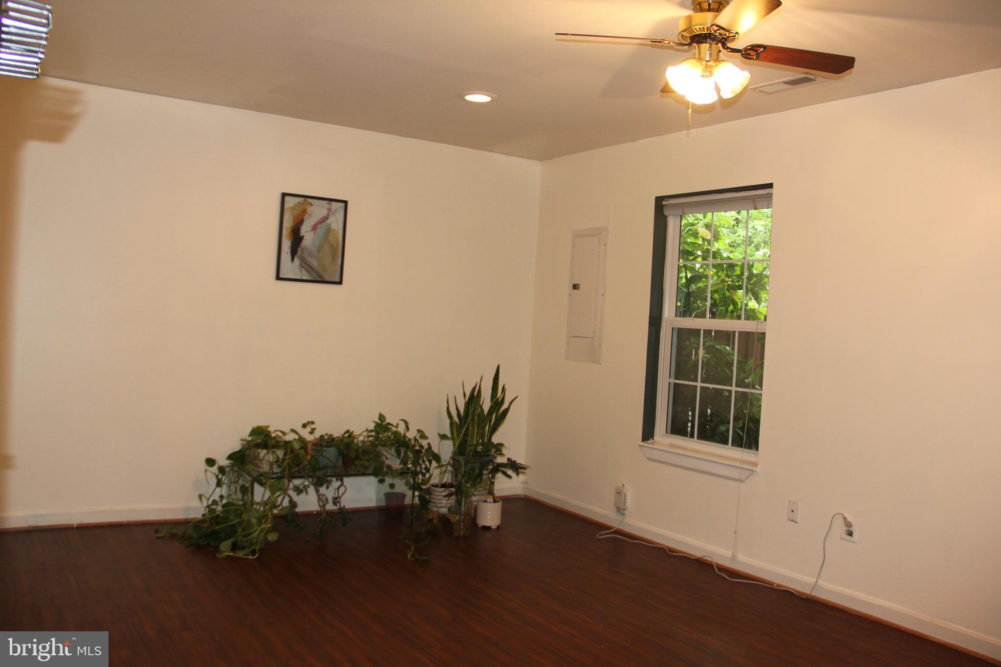 POTOMAC STATION - Residential