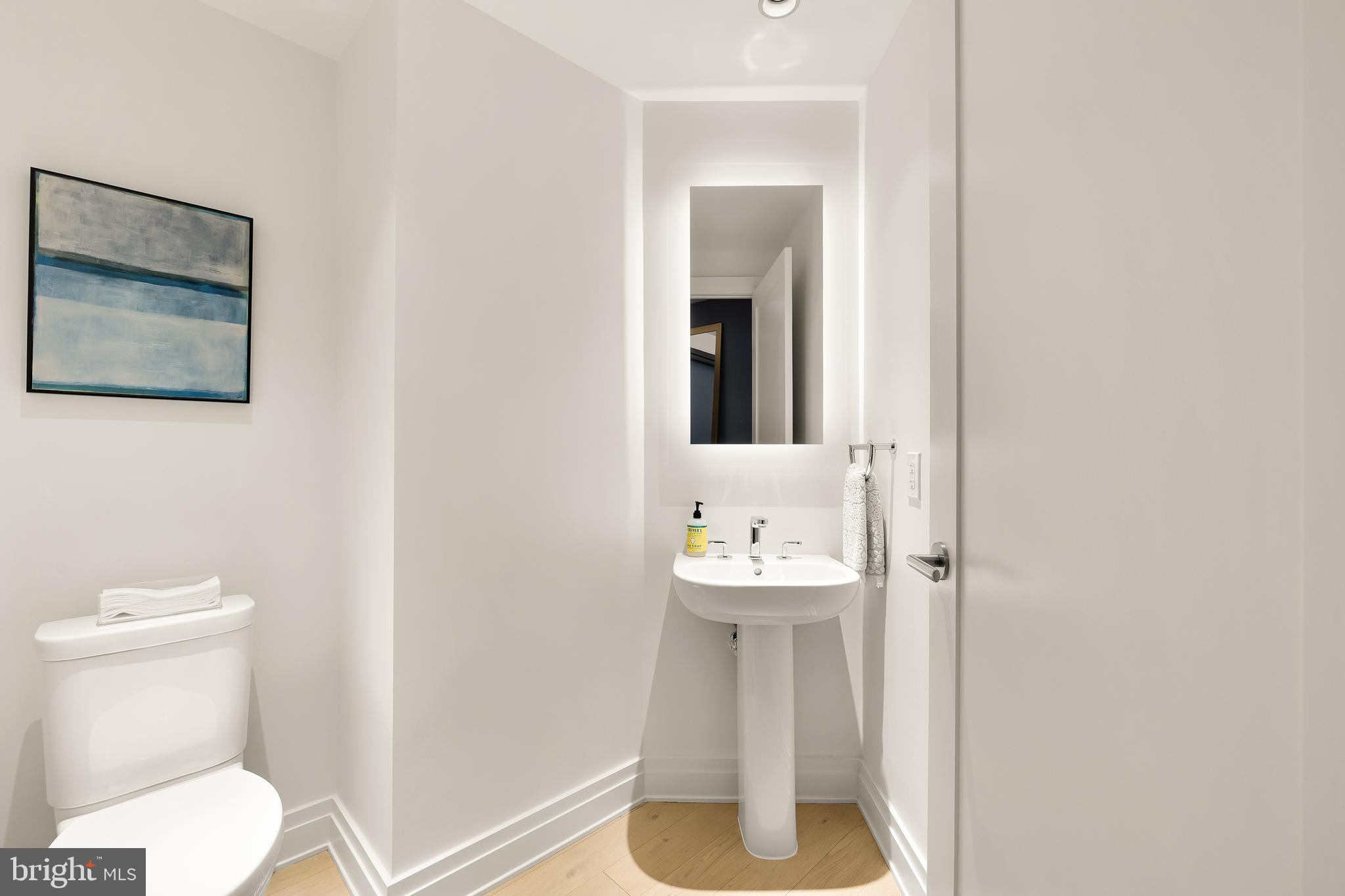 WEST END - Residential