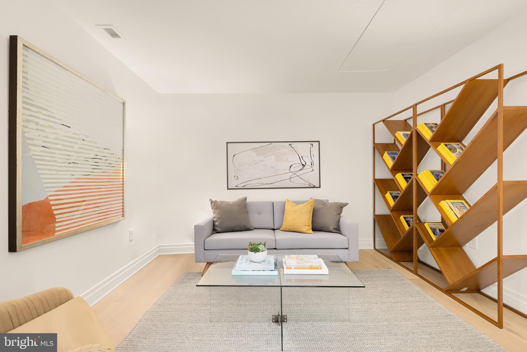 WEST END - Residential