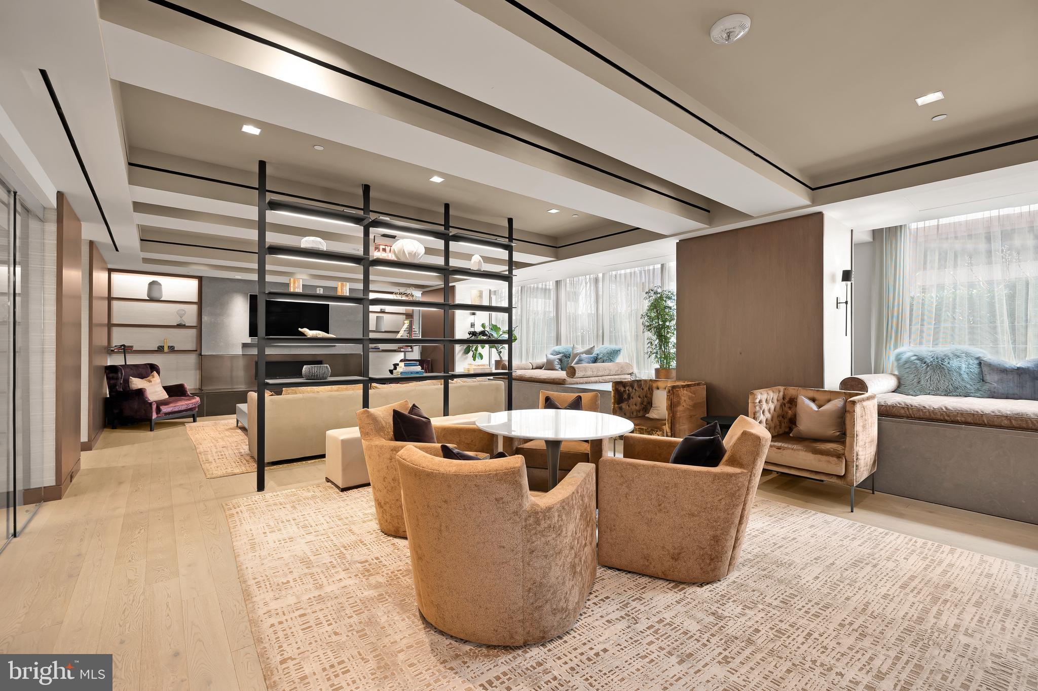 WEST END - Residential