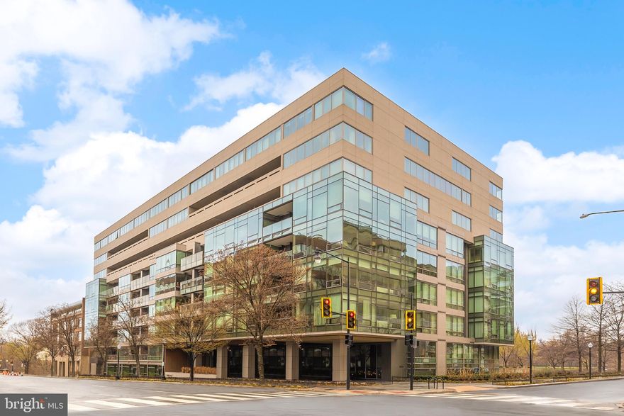 Gracious corner unit at 2501 M Street featuring floor to ceiling windows and balcony overlooking M with views of Georgetown.  Unit 403 has two spacious bedrooms plus den and two full baths and powder room.