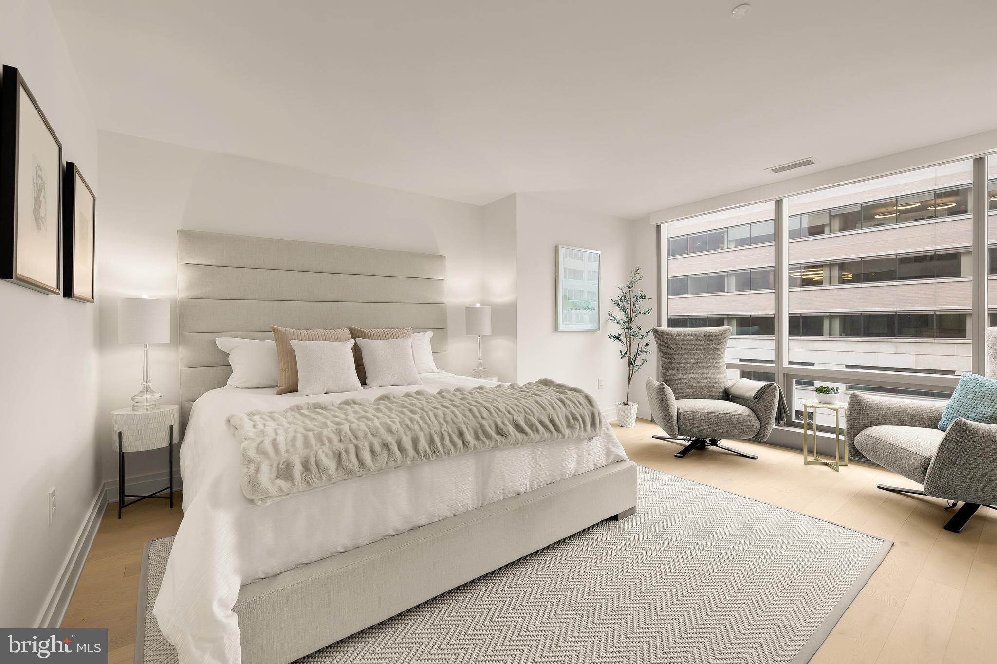 WEST END - Residential