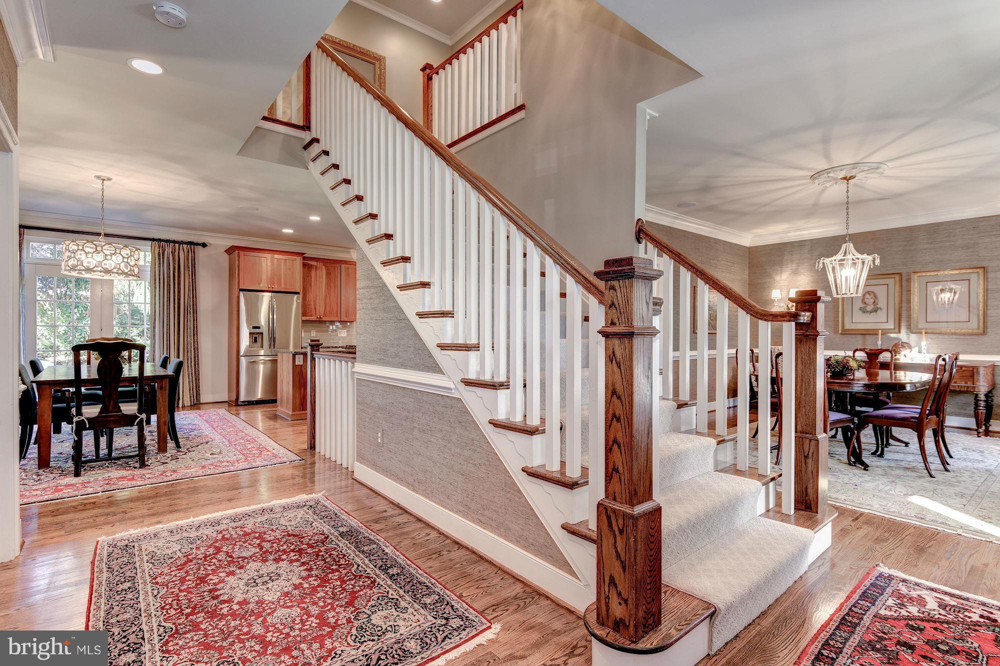 GOLF CLUB MANOR - Residential