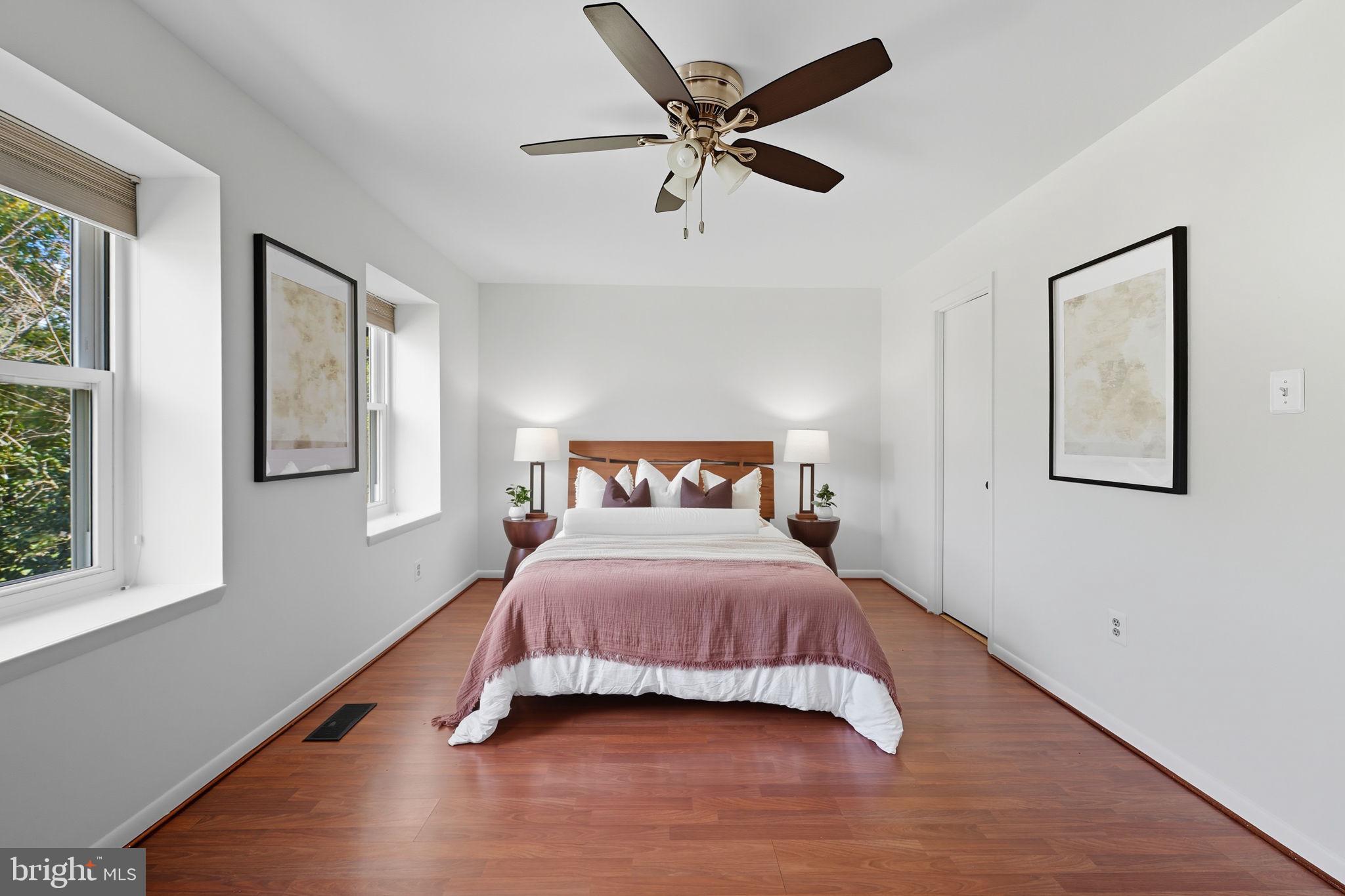 11606 SUMMER OAK DRIVE