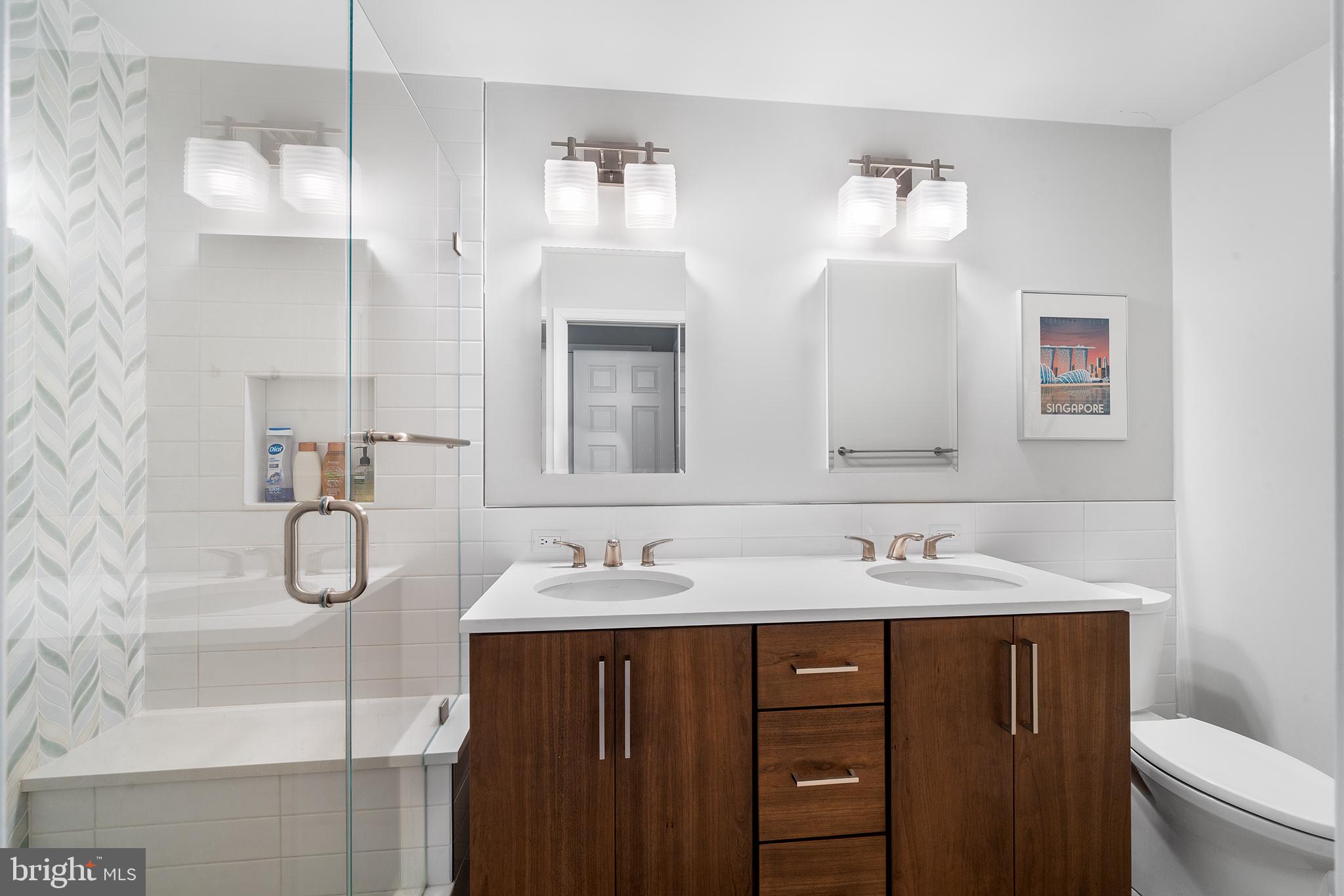 PAOLI WOODS - Residential