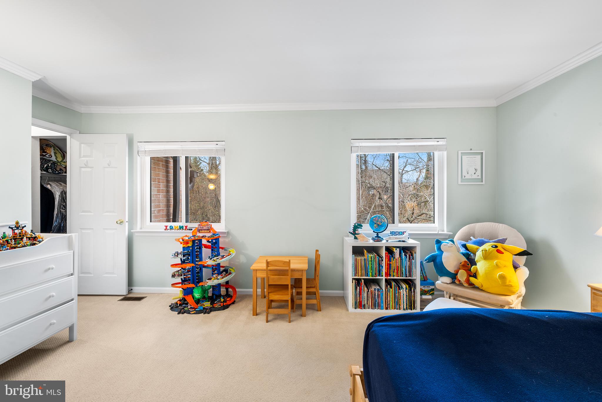 PAOLI WOODS - Residential