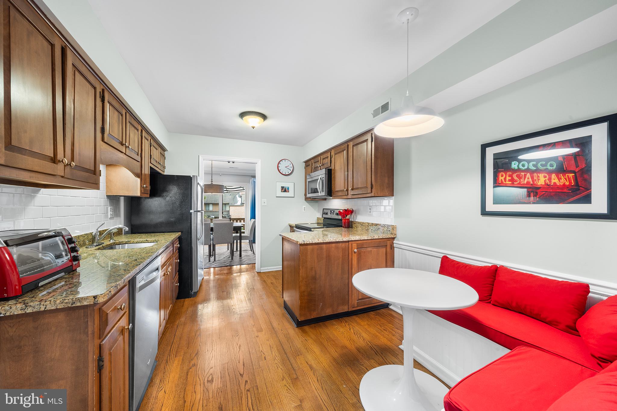 PAOLI WOODS - Residential