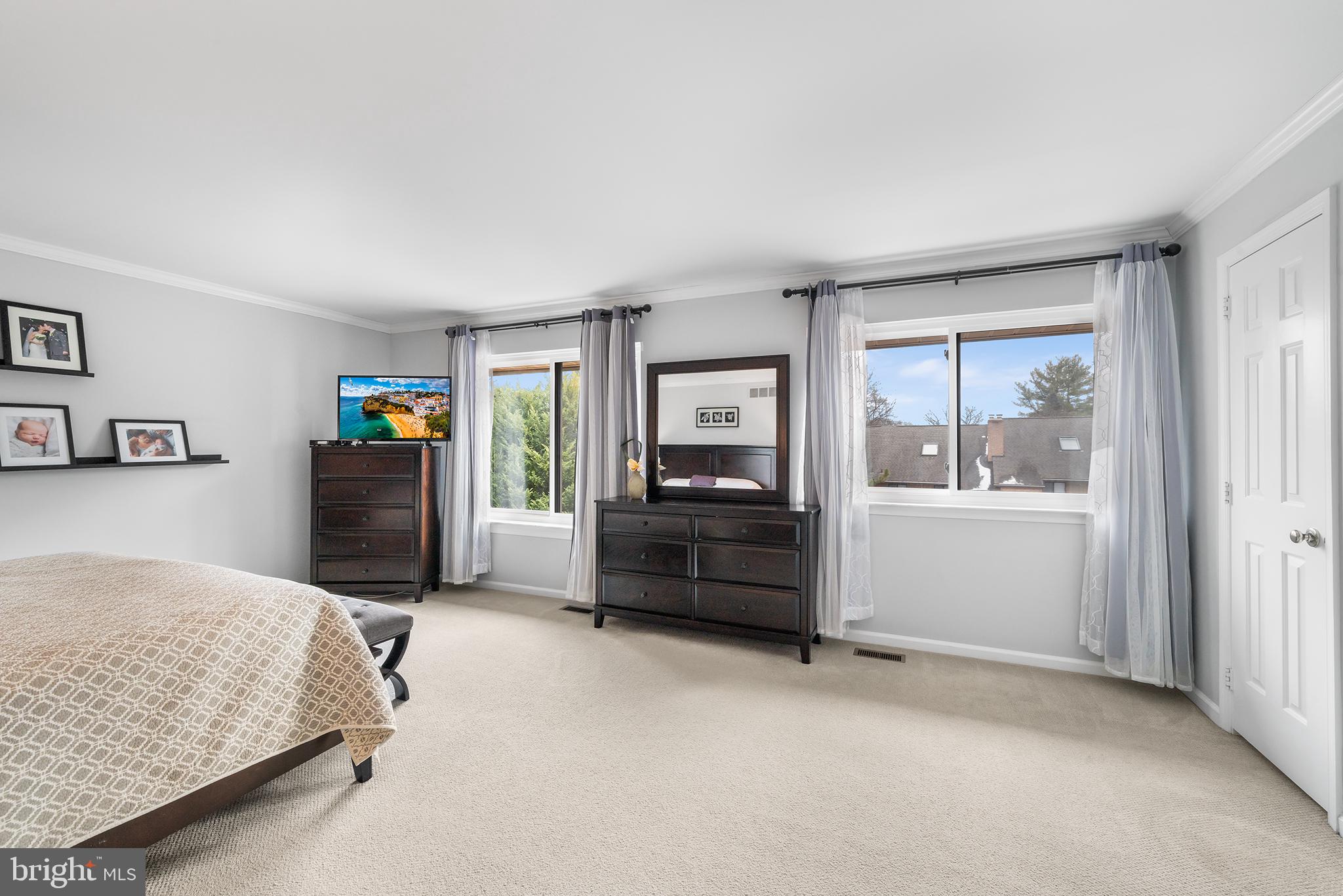 PAOLI WOODS - Residential