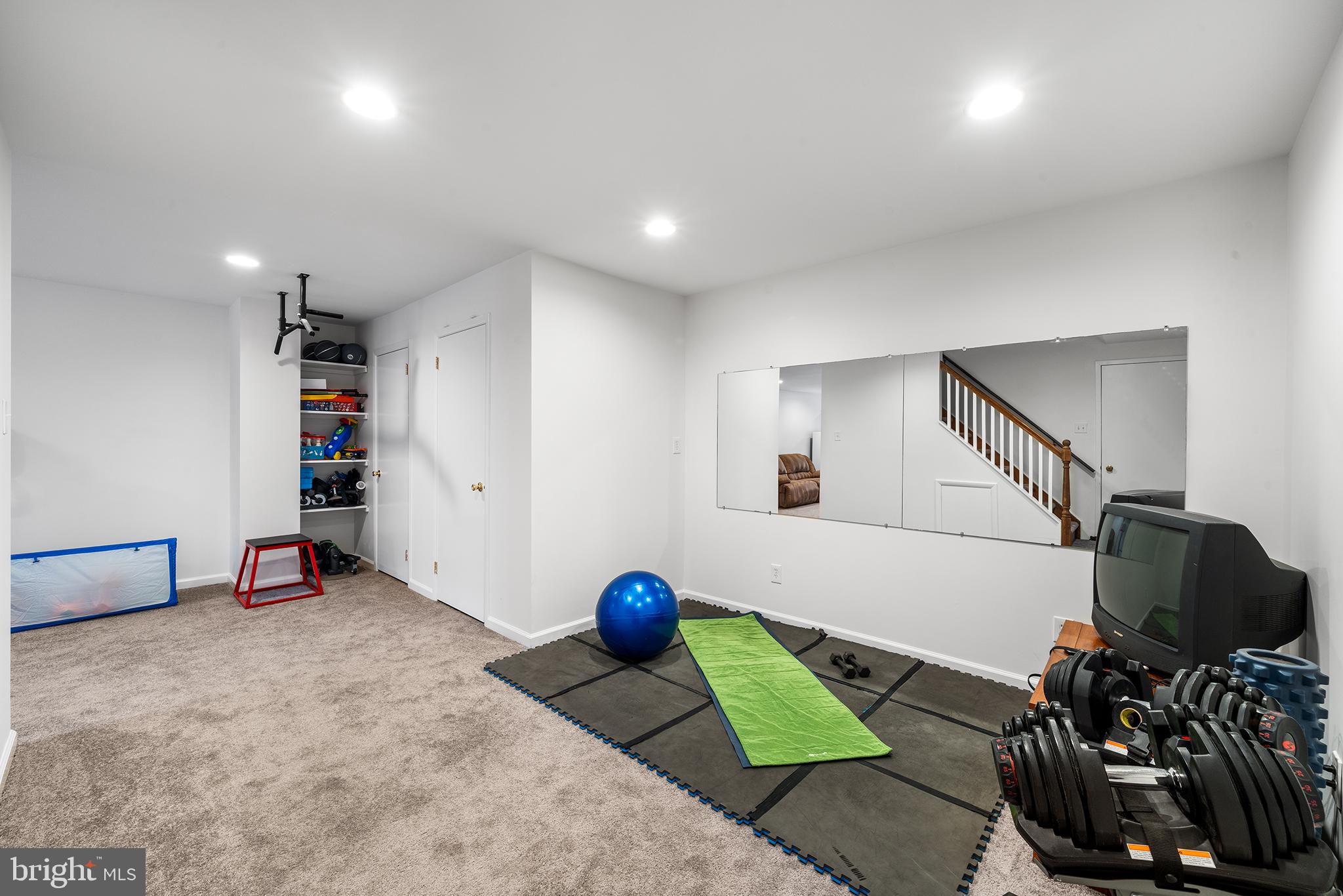 PAOLI WOODS - Residential