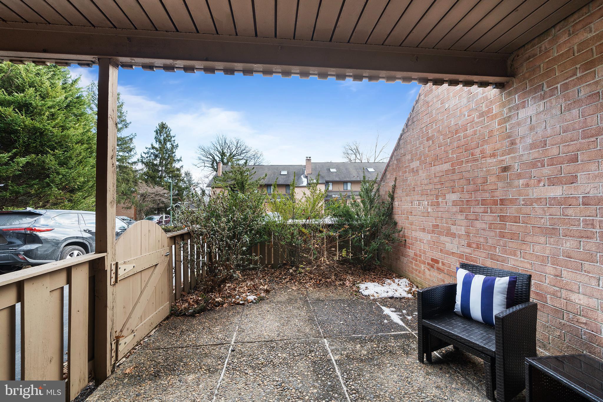 PAOLI WOODS - Residential