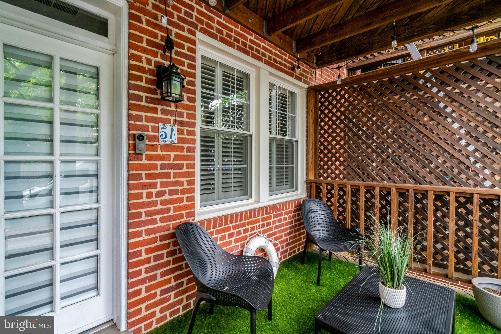 5 RUSSELL ROAD A
