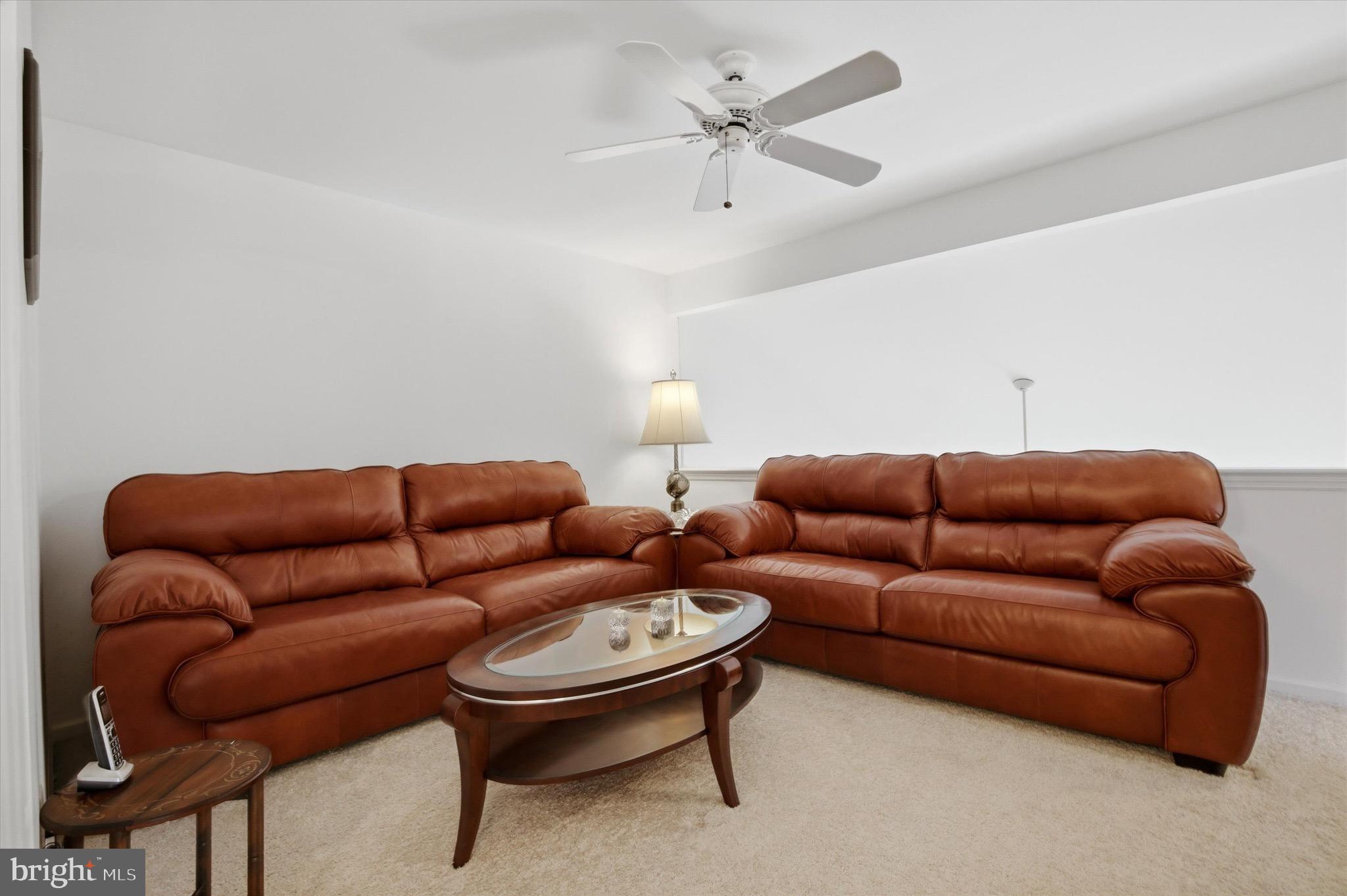 PINECREST - Residential