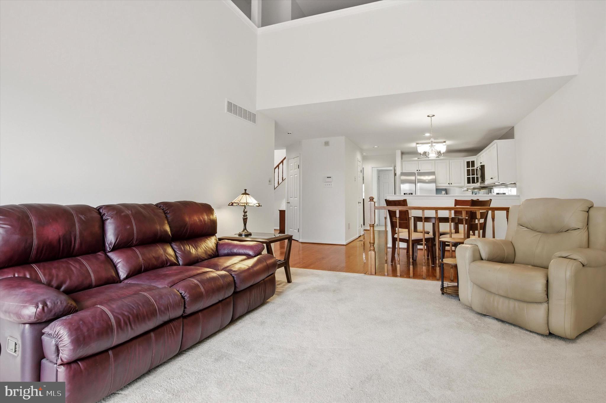 PINECREST - Residential