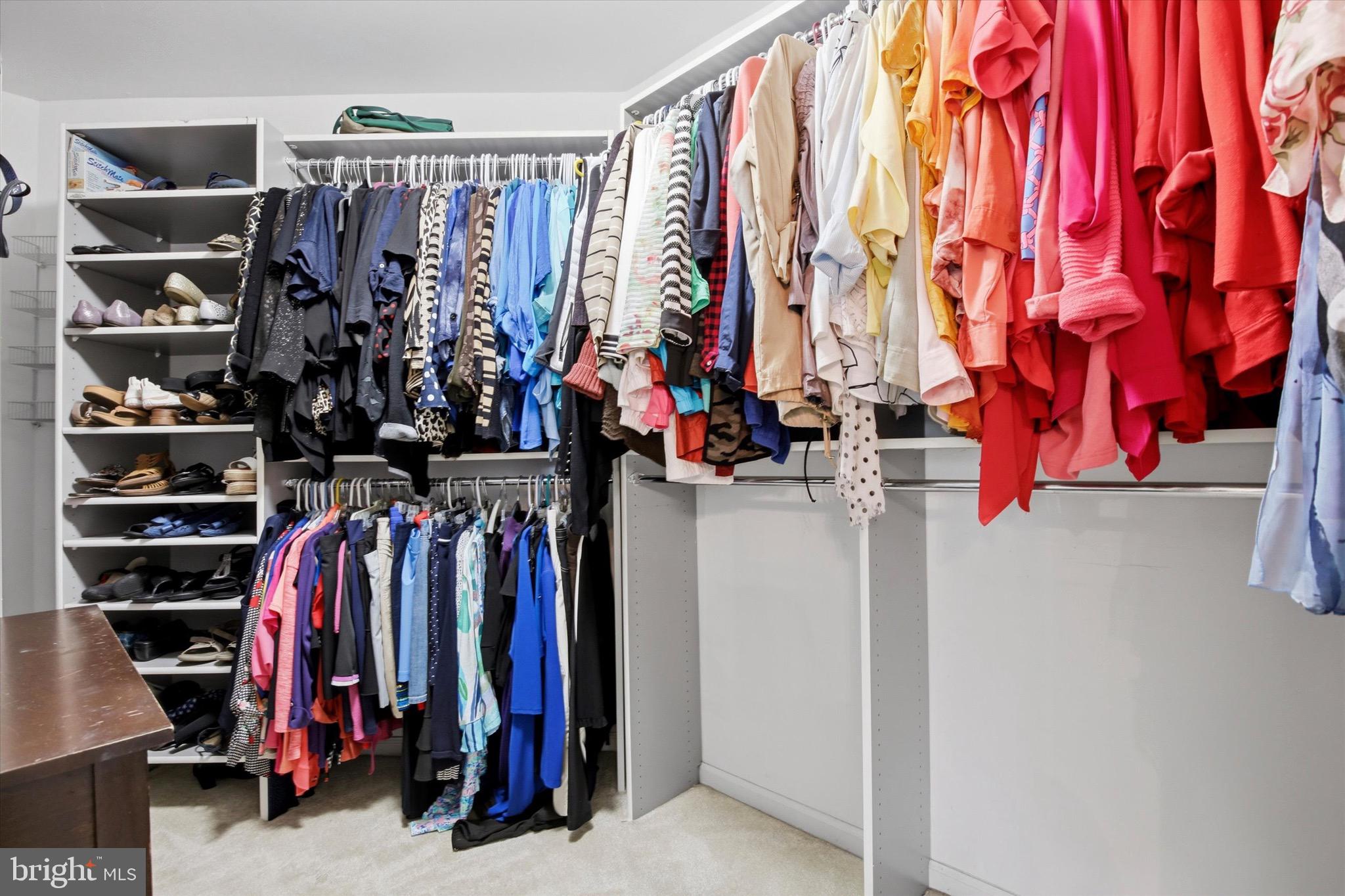 PINECREST - Residential