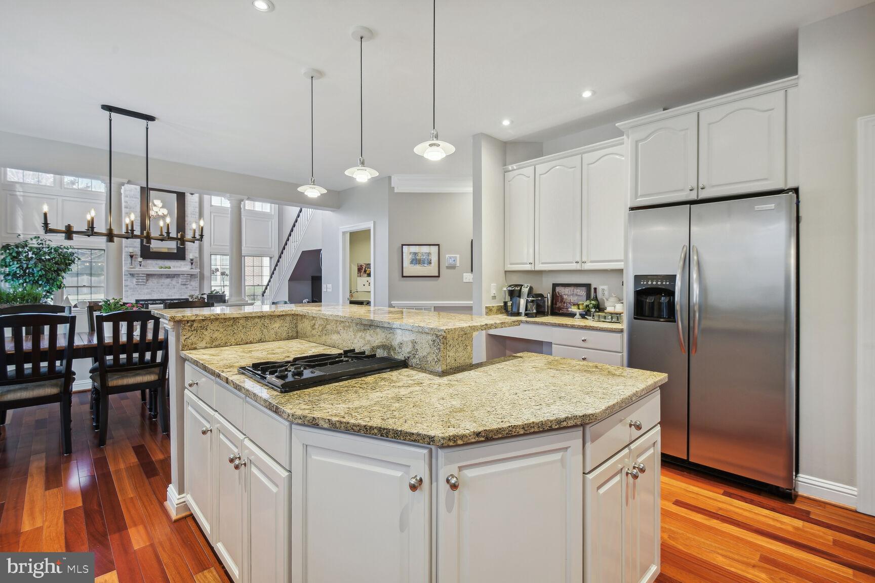 POTOMAC GLEN - Residential