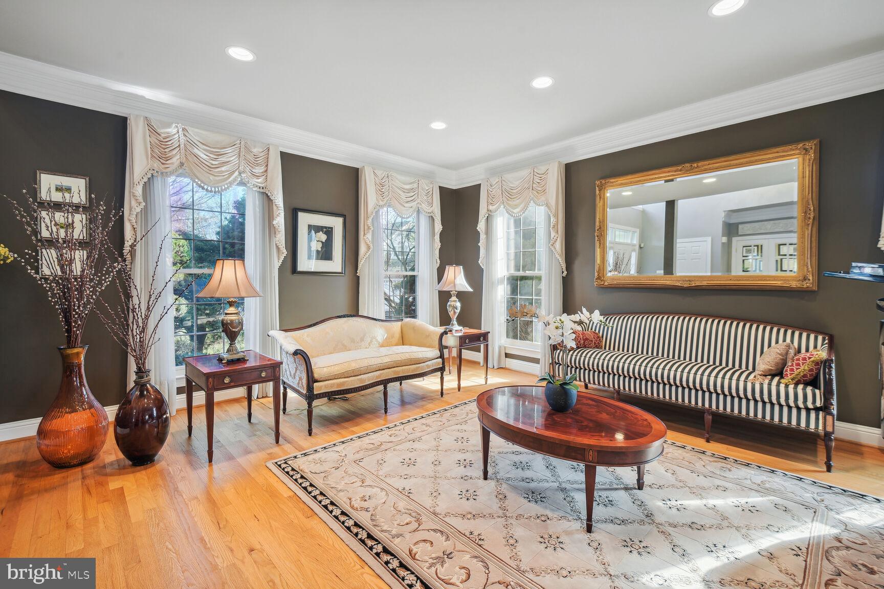 POTOMAC GLEN - Residential