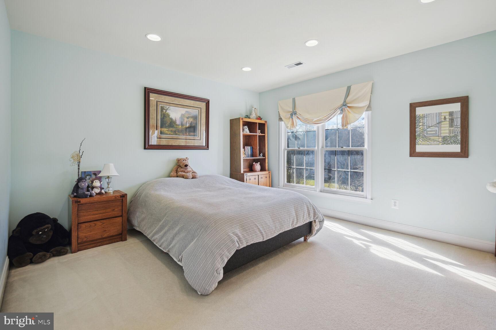 POTOMAC GLEN - Residential