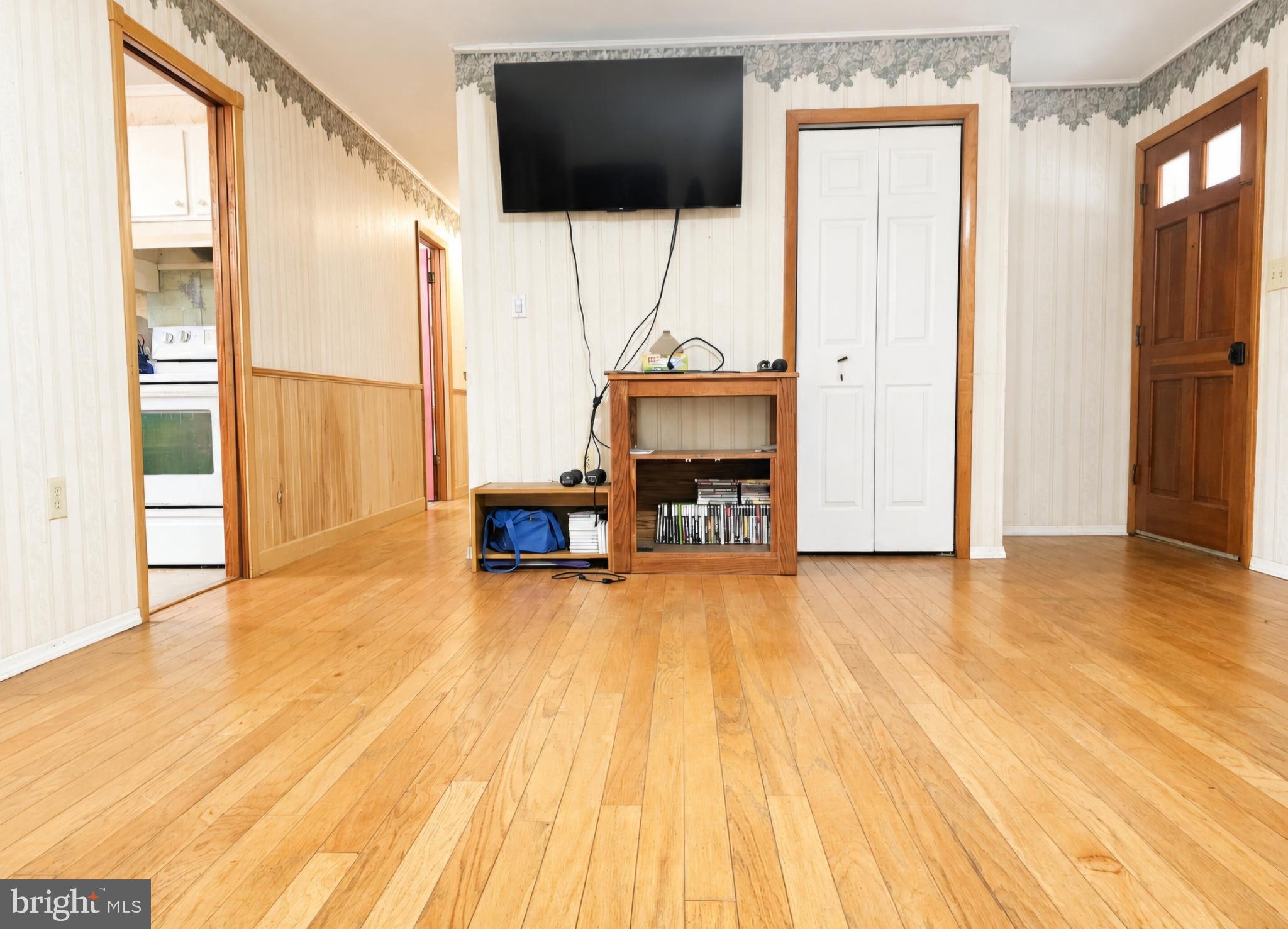 225 CEDAR HILL DRIVE