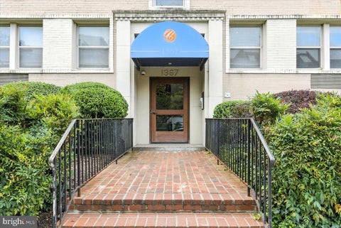 Photo for 1367 K STREET SE B