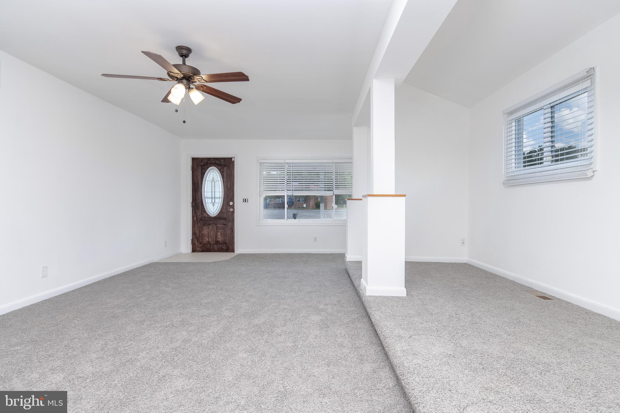 MIDDLE RIVER - Residential