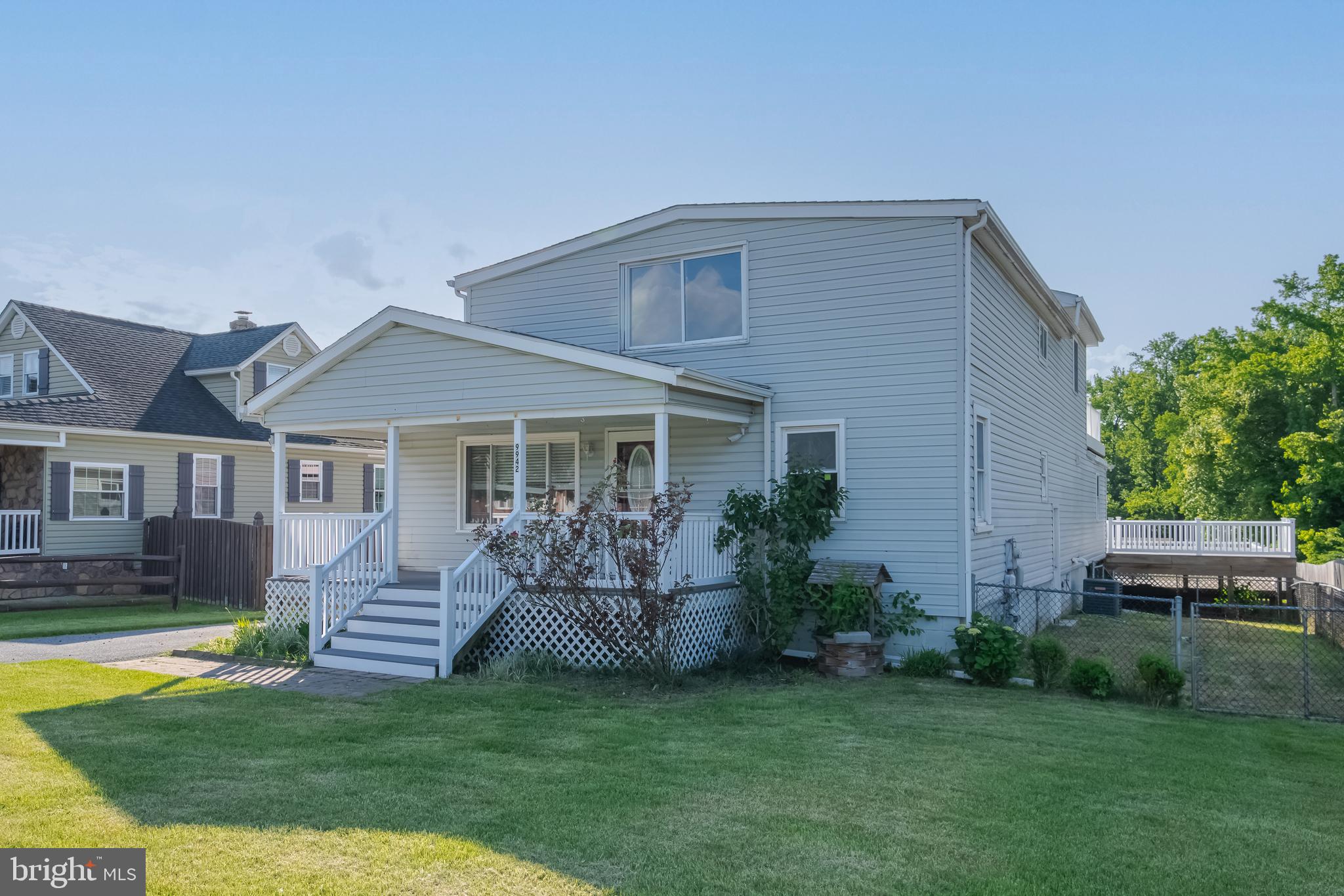 MIDDLE RIVER - Residential