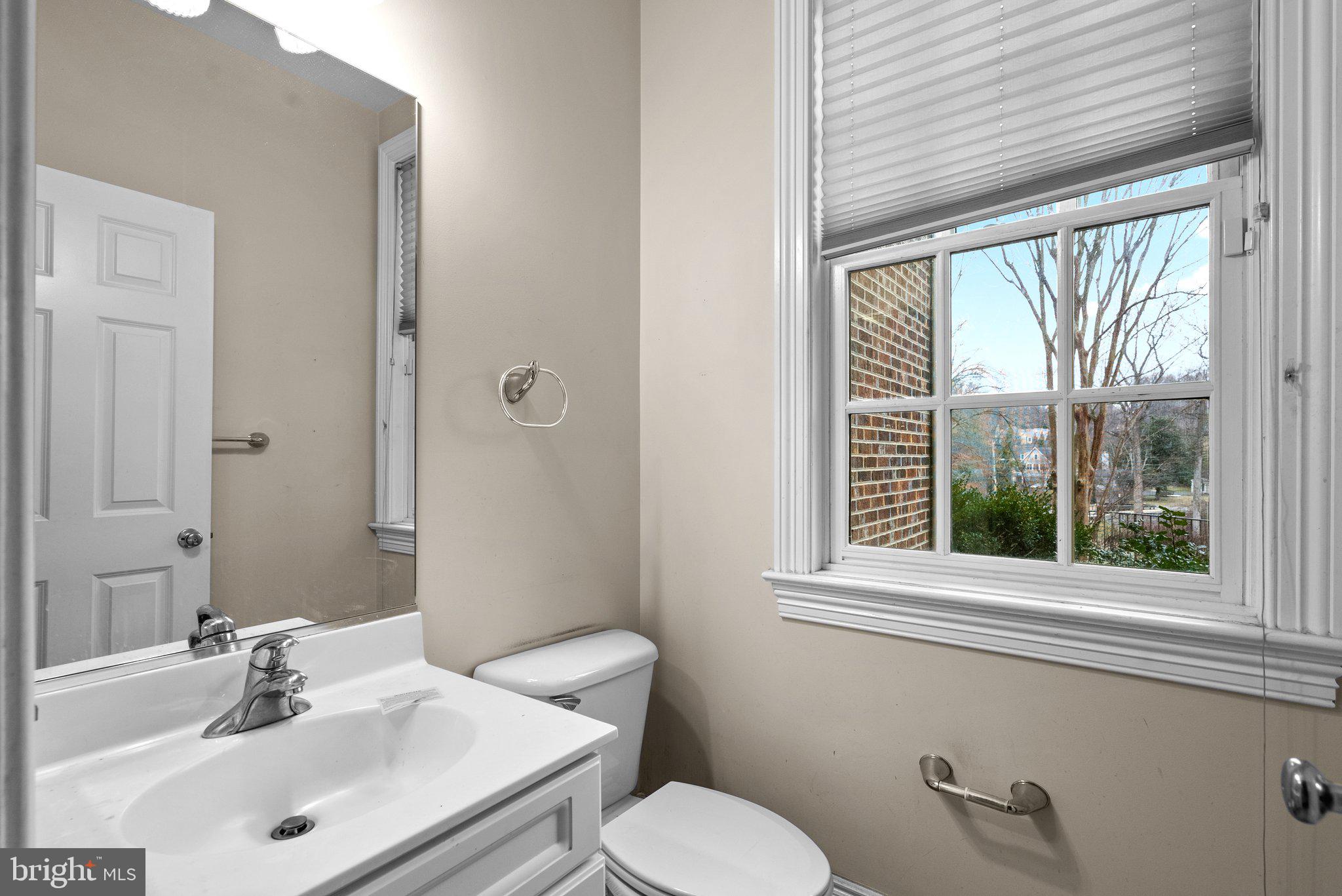 BRADLEY HILLS GROVE - Residential