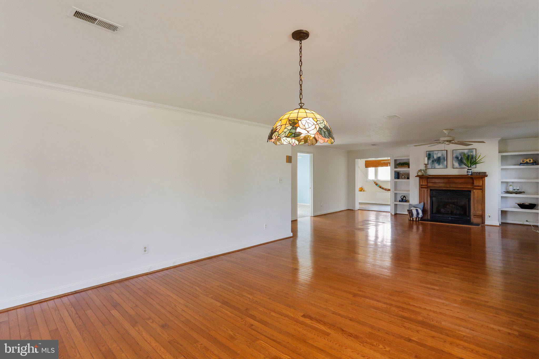 POTOMAC PARK ESTATES - Residential