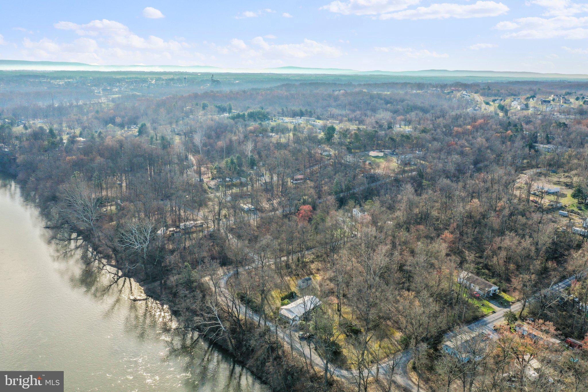 POTOMAC PARK ESTATES - Residential