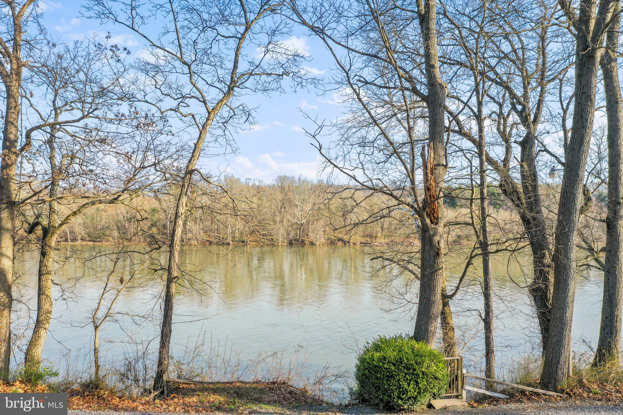 POTOMAC PARK ESTATES - Residential