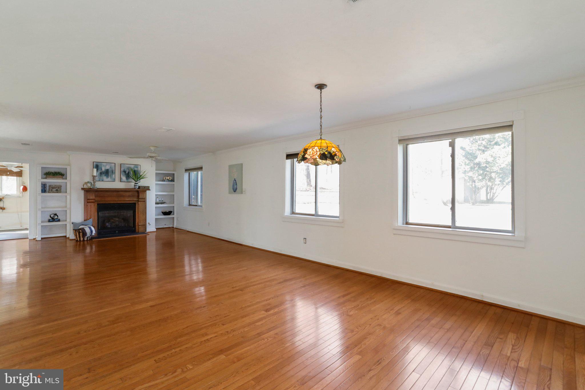 POTOMAC PARK ESTATES - Residential