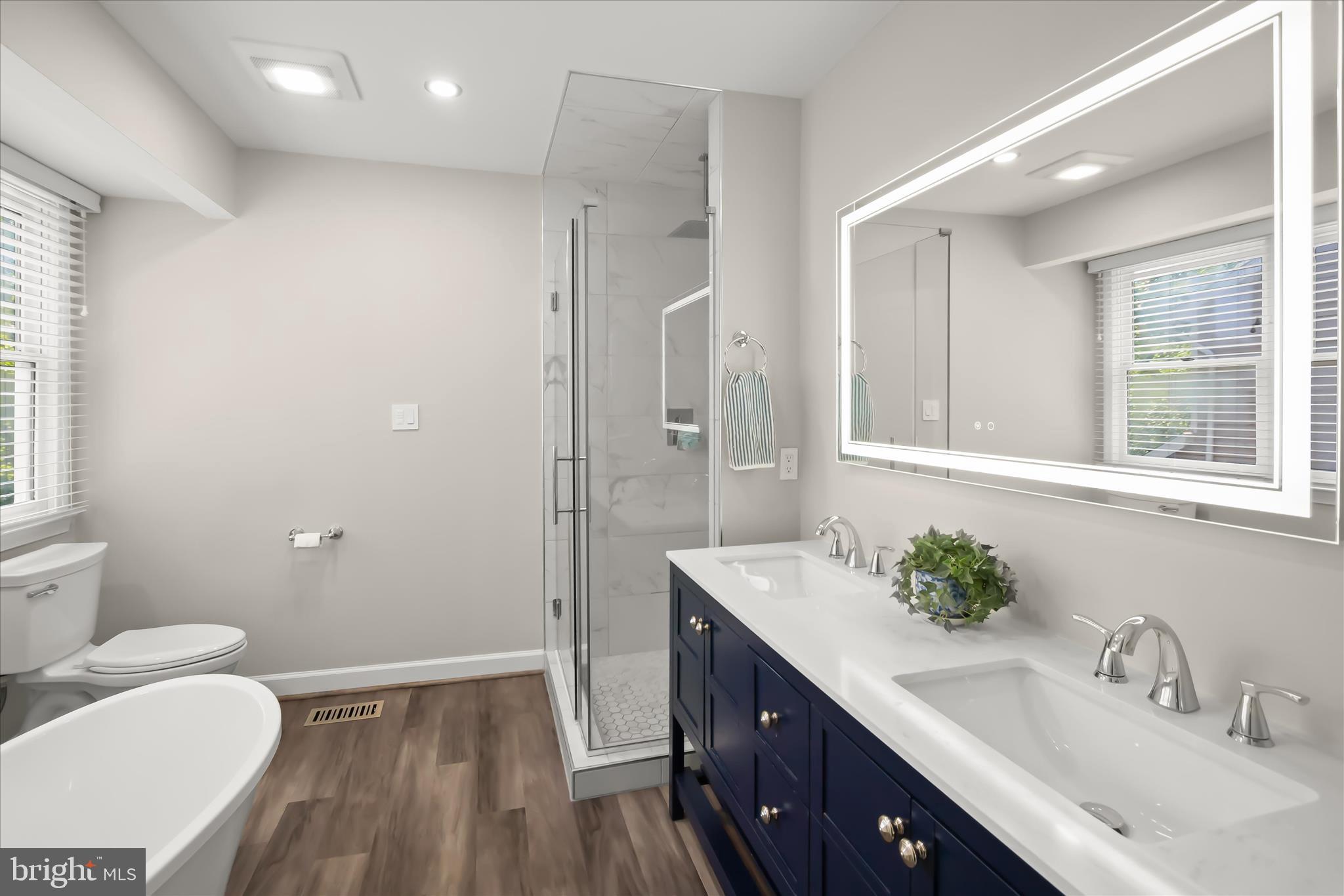 CEDAR WOODS - Residential