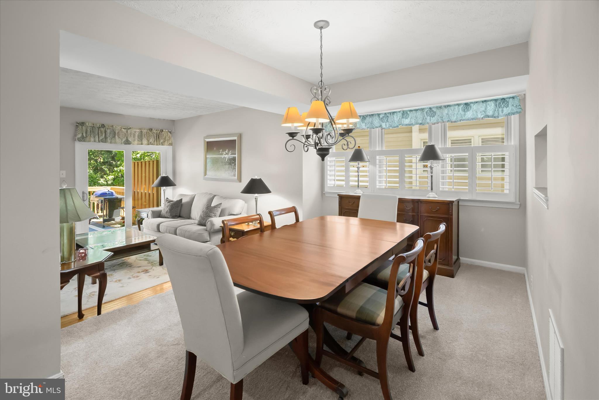 CEDAR WOODS - Residential
