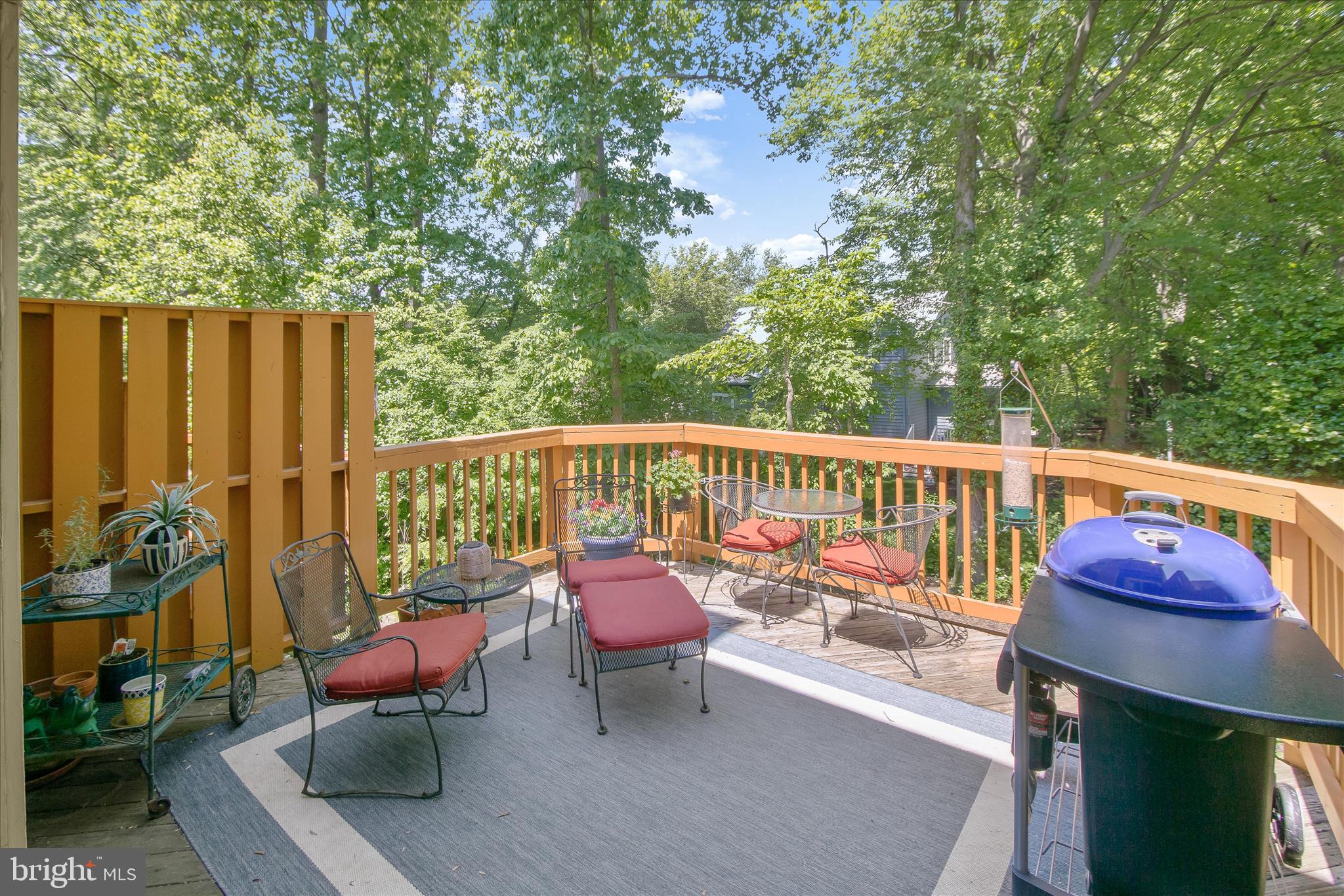 CEDAR WOODS - Residential